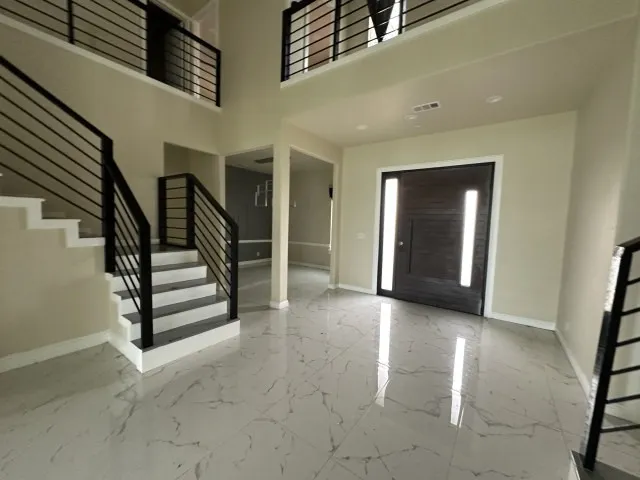 Single Family Residence For Sale in Ellis County , 487 Whispering Way, Red Oak, Texas 75154, 3 Bedroom, 4 Bathroom, 3 Garage spaces, 3,210 Sqft, built in 2022, mls#21314998, Real Estate Agent in Red Oak, Homes For Sale in Ellis county, Homes For Sale in Red Oak, Realtor in Red Oak Texas, Real Estate Brokerage Independent Realty Texas, Luminita Cordes Realtor