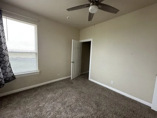Single Family Residence For Sale in Ellis County , 487 Whispering Way, Red Oak, Texas 75154, 3 Bedroom, 4 Bathroom, 3 Garage spaces, 3,210 Sqft, built in 2022, mls#21314998, Real Estate Agent in Red Oak, Homes For Sale in Ellis county, Homes For Sale in Red Oak, Realtor in Red Oak Texas, Real Estate Brokerage Independent Realty Texas, Luminita Cordes Realtor