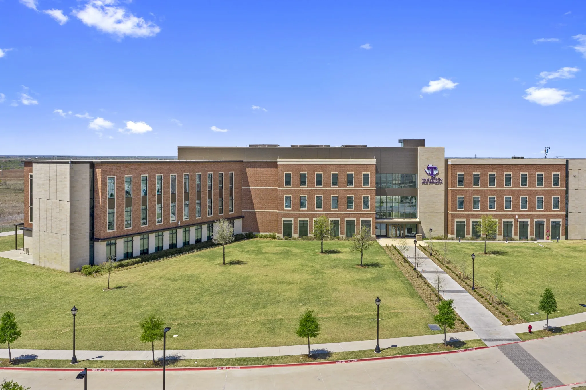 Single Family Residence For Sale in Tarrant County , 1132 Tanger Lane, Crowley, Texas 76036, 4 Bedroom, 2 Bathroom, 2 Garage spaces, 2,029 Sqft, built in 2026, mls#21306596, Real Estate Agent in Crowley, Homes For Sale in Tarrant county, Homes For Sale in Crowley, Realtor in Crowley Texas, Real Estate Brokerage Independent Realty Texas, Luminita Cordes Realtor