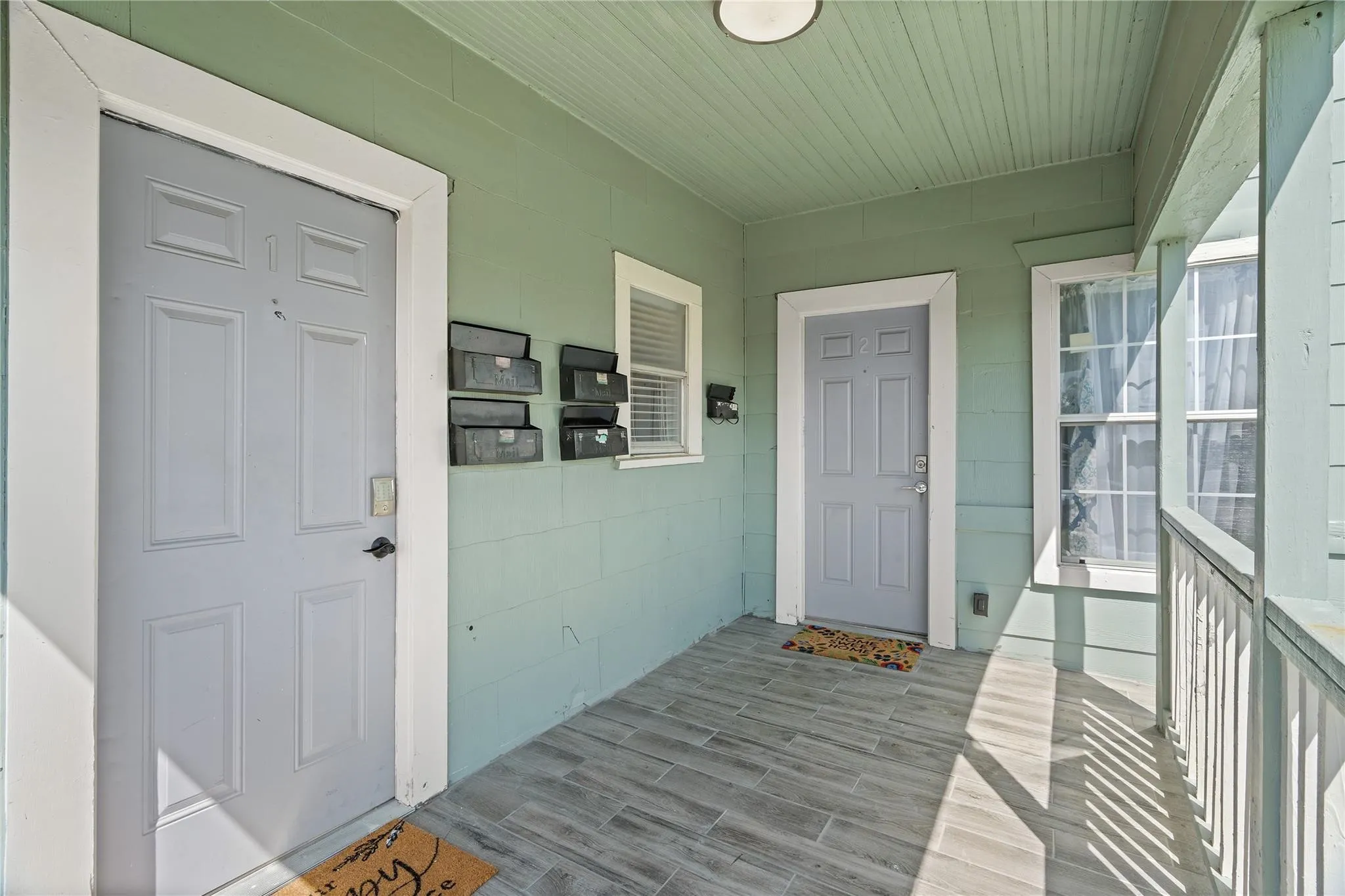 Apartment For Sale in Dallas County , 2308 Britton Drive, Dallas, Texas 75216, 6 Bedrooms, 5 Bathrooms, Garage spaces, 2,617 Sqft, built in 1925, Price $499,000, mls#21313341, Real Estate Agent in Dallas, Homes For Sale in Dallas county, Homes For Sale in Dallas, Realtor in Dallas Texas, Real Estate Brokerage Independent Realty Texas, Luminita Cordes Realtor