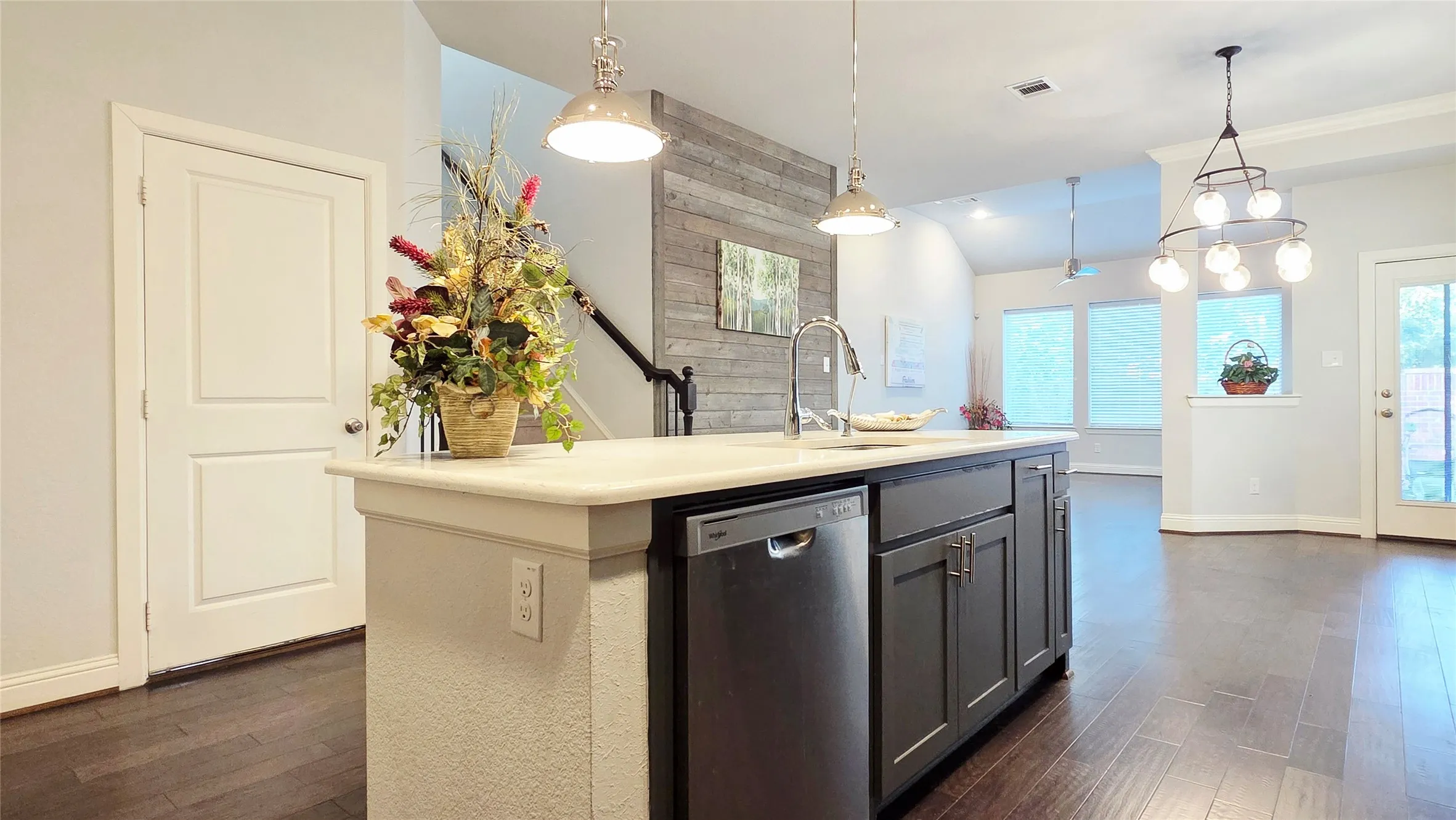 Single Family Residence For Sale in Dallas County , 2232 W Dutch Drive, Richardson, Texas 75080, 4 Bedroom, 4 Bathroom, 2 Garage spaces, 2,795 Sqft, built in 2014, mls#21312939, Real Estate Agent in Richardson, Homes For Sale in Dallas county, Homes For Sale in Richardson, Realtor in Richardson Texas, Real Estate Brokerage Independent Realty Texas, Luminita Cordes Realtor