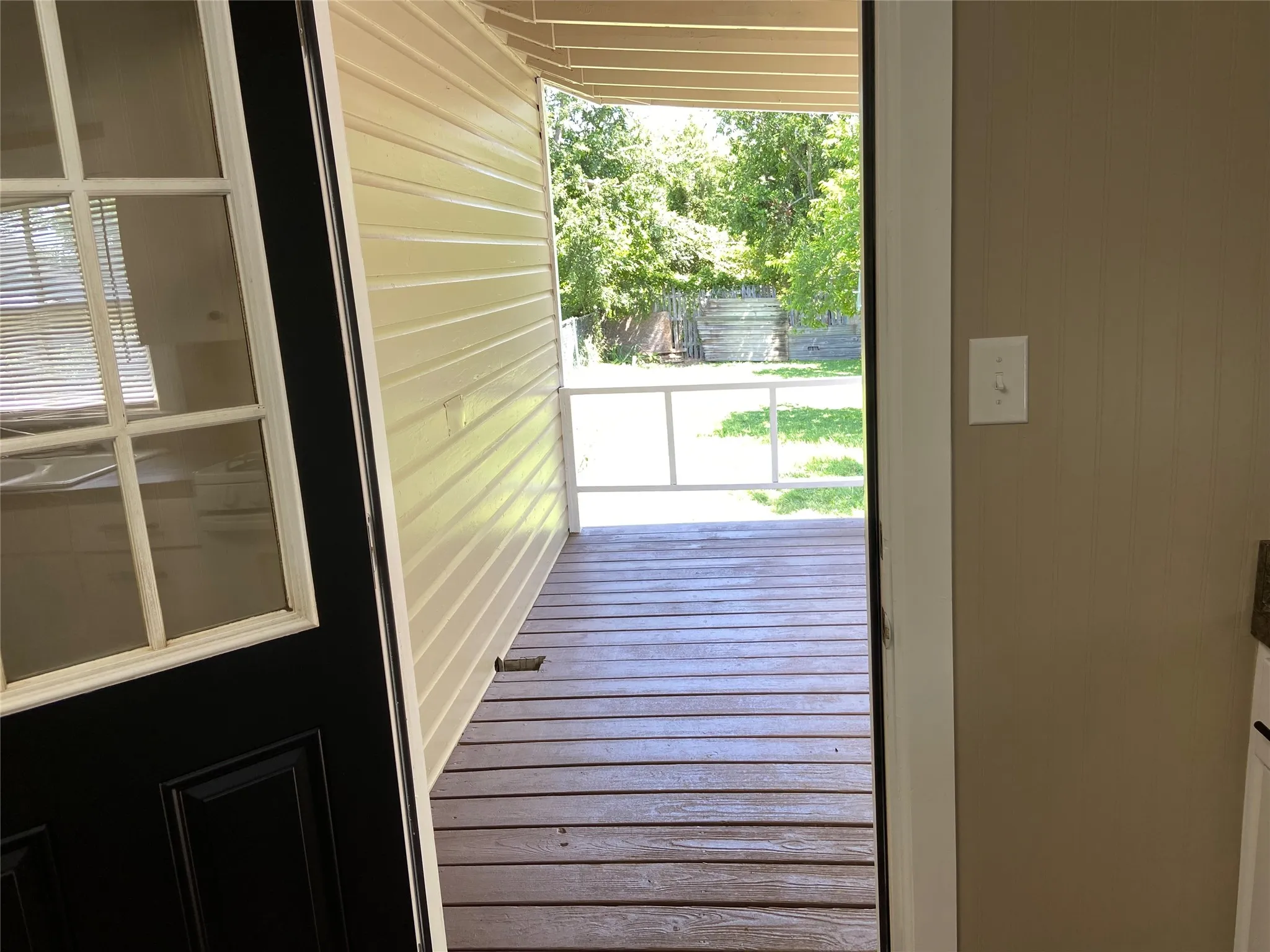 Single Family Residence For Sale in Parker County , 506 N Lamar Street, Weatherford, Texas 76086, 2 Bedroom, 1 Bathroom, 1 Garage spaces, 900 Sqft, built in 0, mls#21299618, Real Estate Agent in Weatherford, Homes For Sale in Parker county, Homes For Sale in Weatherford, Realtor in Weatherford Texas, Real Estate Brokerage Independent Realty Texas, Luminita Cordes Realtor