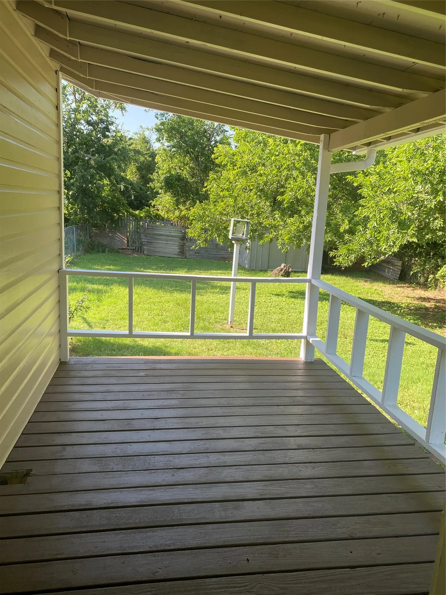 Single Family Residence For Sale in Parker County , 506 N Lamar Street, Weatherford, Texas 76086, 2 Bedroom, 1 Bathroom, 1 Garage spaces, 900 Sqft, built in 0, mls#21299618, Real Estate Agent in Weatherford, Homes For Sale in Parker county, Homes For Sale in Weatherford, Realtor in Weatherford Texas, Real Estate Brokerage Independent Realty Texas, Luminita Cordes Realtor