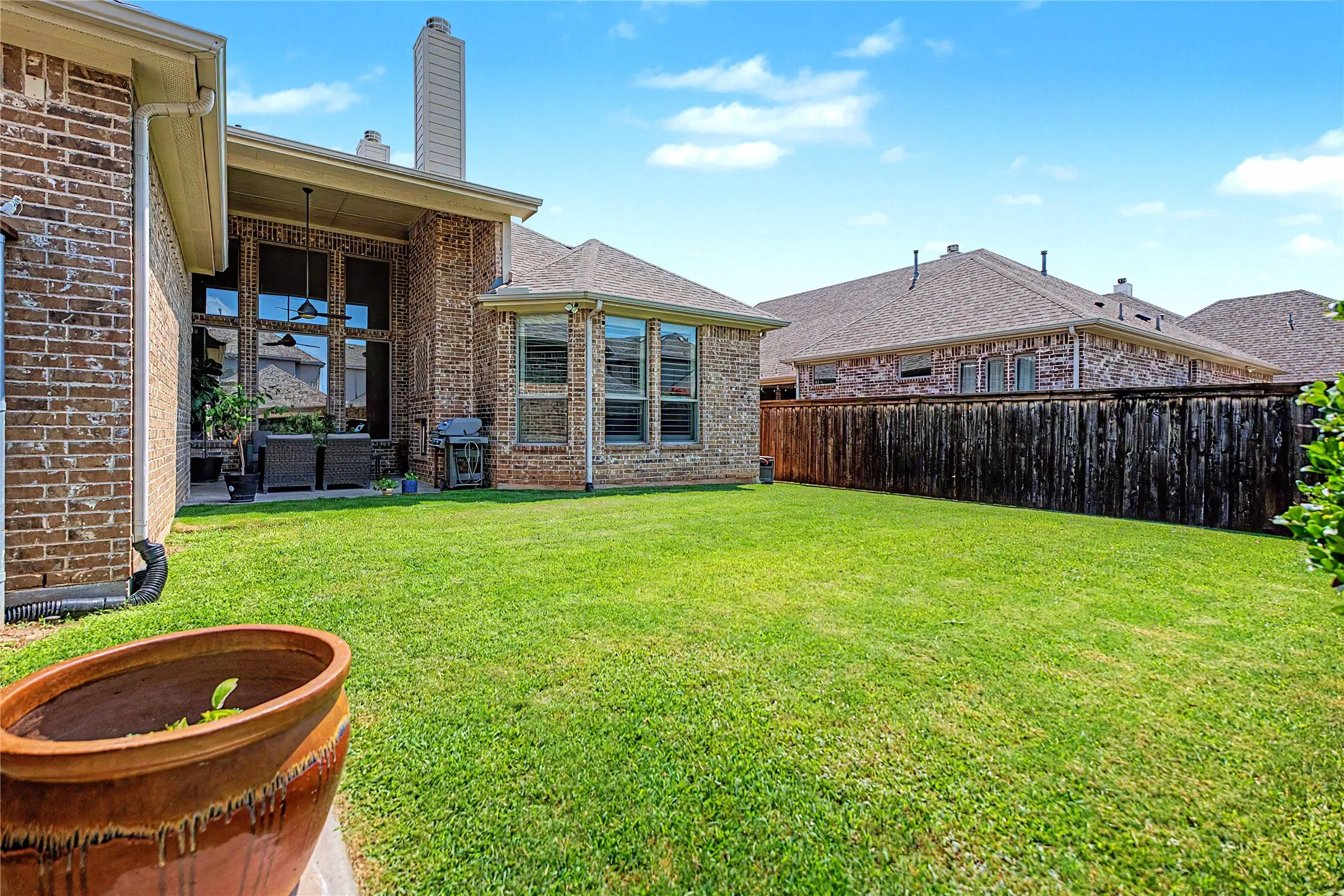 Single Family Residence For Sale in Tarrant County , 3801 Plum Vista Place, Arlington, Texas 76005, 4 Bedroom, 4 Bathroom, 2 Garage spaces, 3,850 Sqft, built in 2013, mls#21310870, Real Estate Agent in Arlington, Homes For Sale in Tarrant county, Homes For Sale in Arlington, Realtor in Arlington Texas, Real Estate Brokerage Independent Realty Texas, Luminita Cordes Realtor