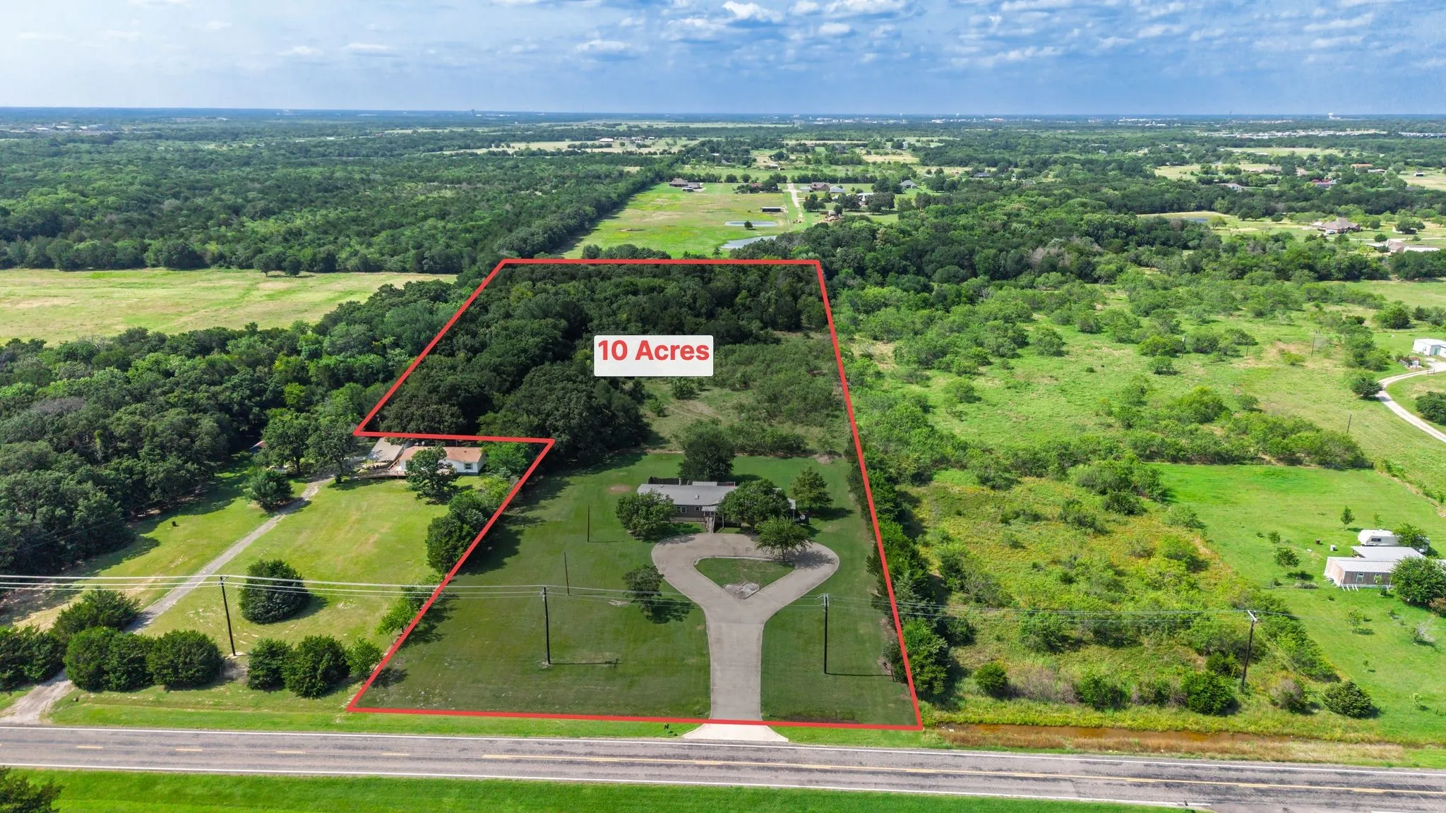 Mobile Home For Sale in Hunt County , 686 FM 1903, Greenville, Texas 75402, 4 Bedroom, 2 Bathroom, Garage spaces, 2,880 Sqft, built in 2002, mls#21315026, Real Estate Agent in Greenville, Homes For Sale in Hunt county, Homes For Sale in Greenville, Realtor in Greenville Texas, Real Estate Brokerage Independent Realty Texas, Luminita Cordes Realtor