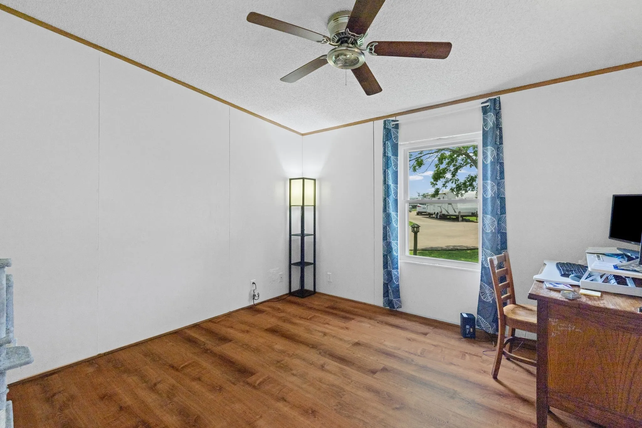 Mobile Home For Sale in Hunt County , 686 FM 1903, Greenville, Texas 75402, 4 Bedroom, 2 Bathroom, Garage spaces, 2,880 Sqft, built in 2002, mls#21315026, Real Estate Agent in Greenville, Homes For Sale in Hunt county, Homes For Sale in Greenville, Realtor in Greenville Texas, Real Estate Brokerage Independent Realty Texas, Luminita Cordes Realtor