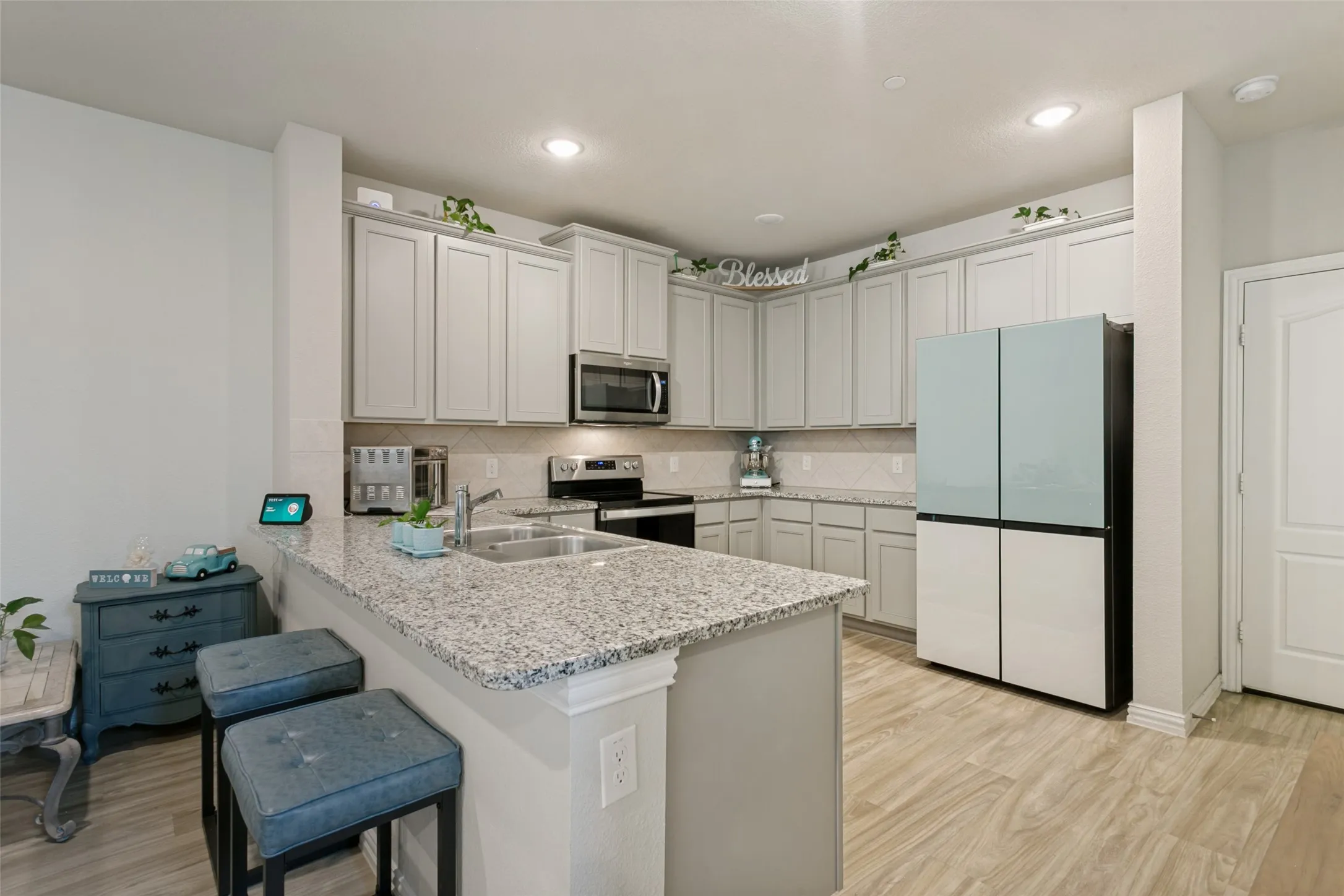 Open Kitchen
