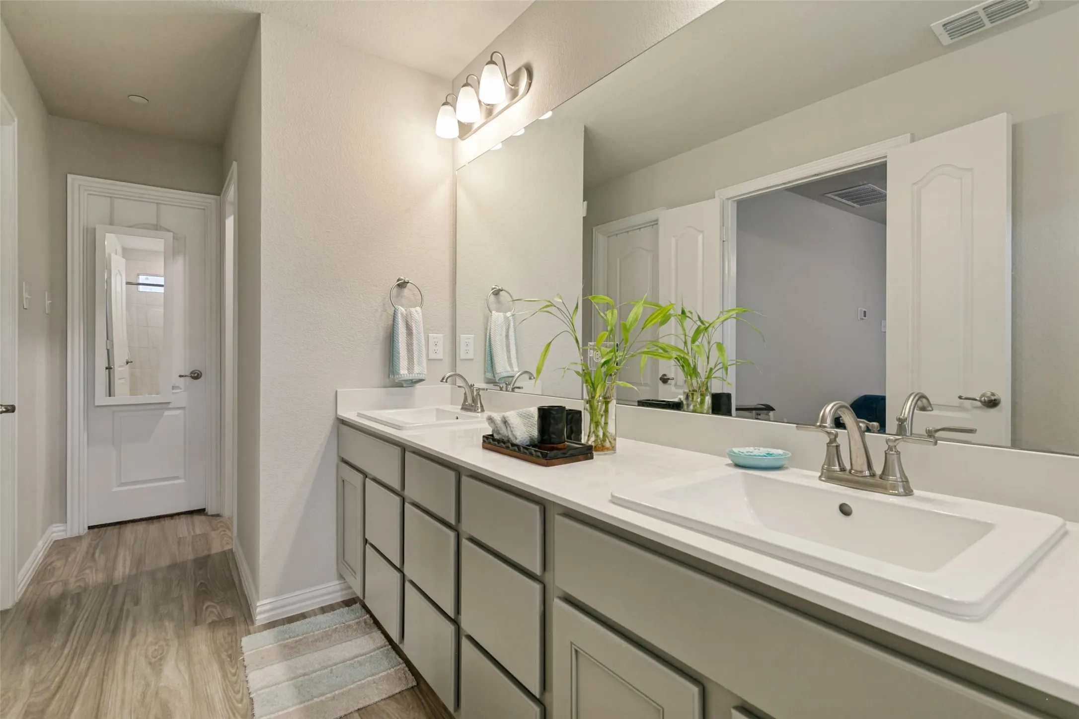 Oversized Primary Bathroom
