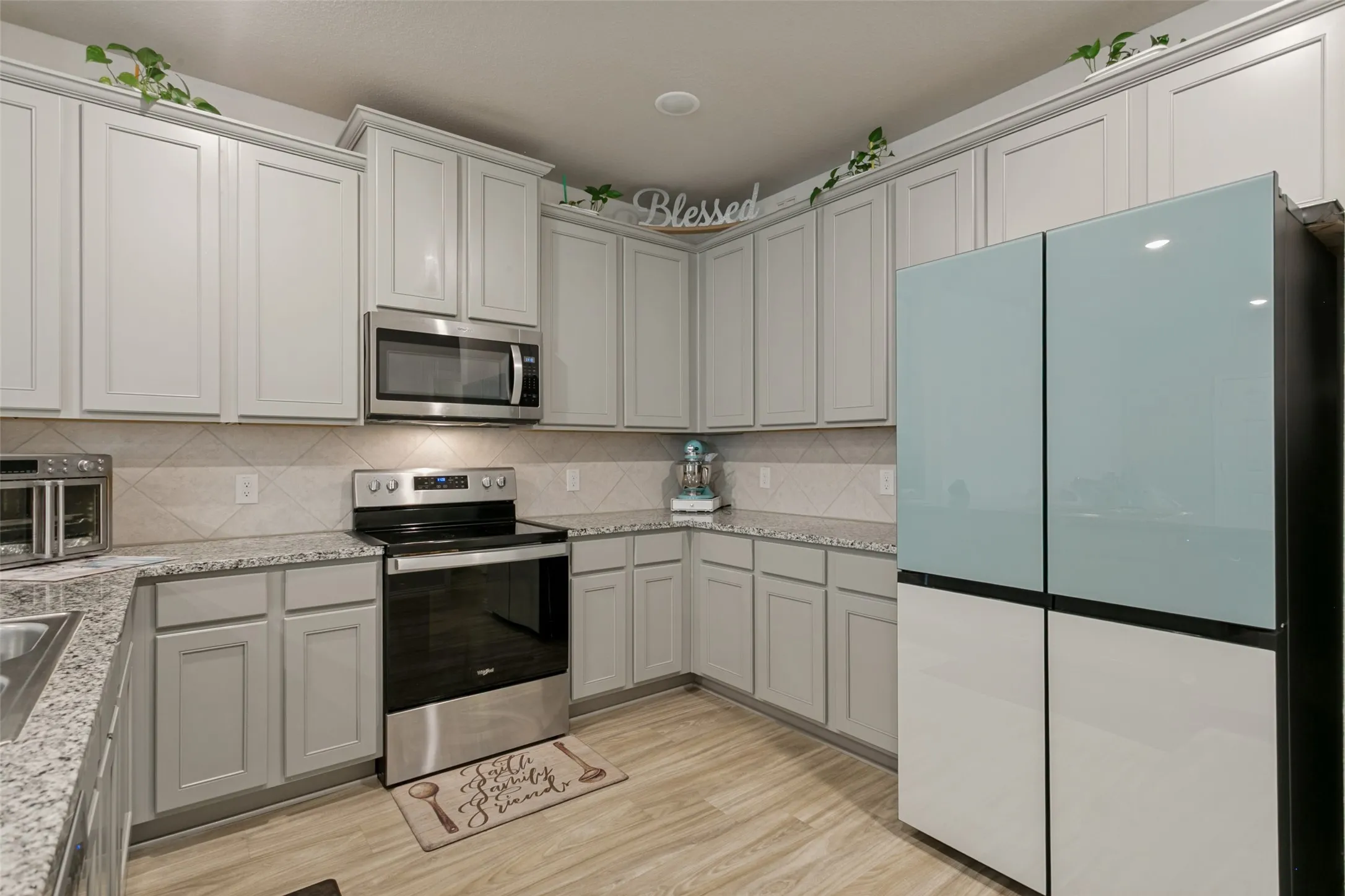 Open Kitchen