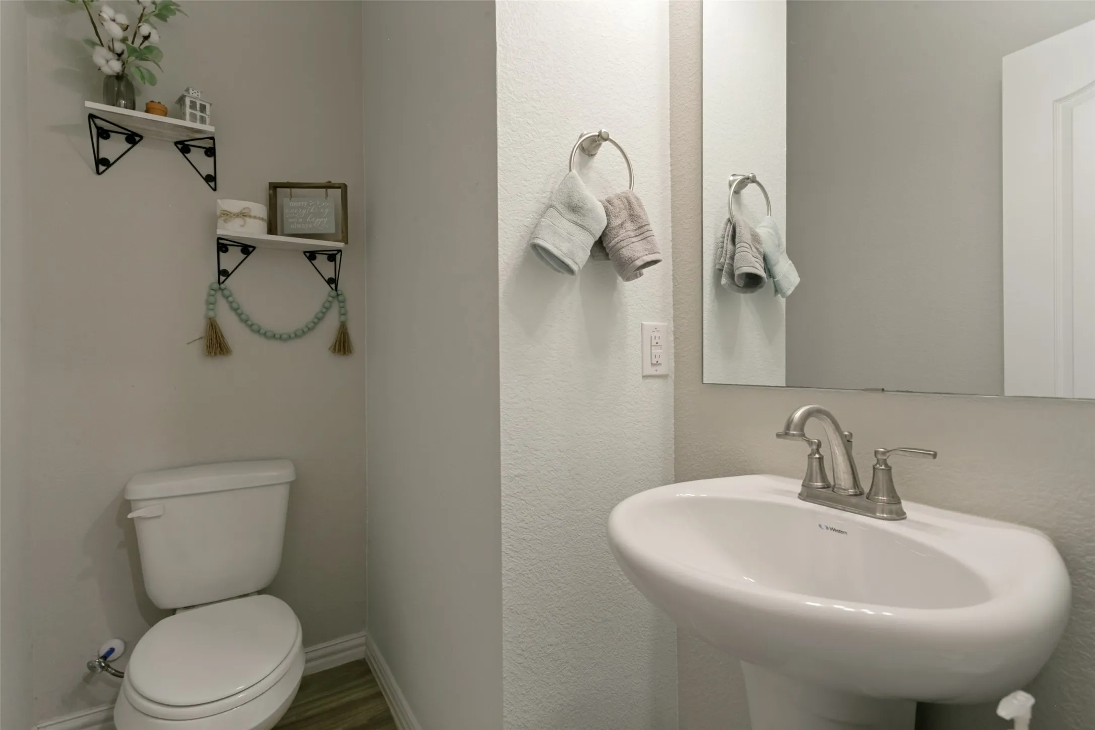1st Floor Guest Bathroom