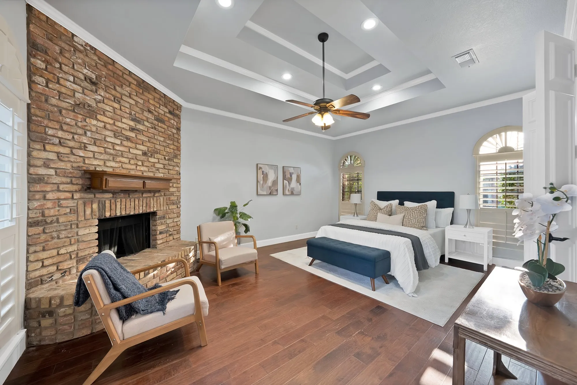 Single Family Residence For Sale in Tarrant County , 2714 Ridge Top Lane, Arlington, Texas 76006, 4 Bedroom, 4 Bathroom, 2 Garage spaces, 3,812 Sqft, built in 1980, mls#21315007, Real Estate Agent in Arlington, Homes For Sale in Tarrant county, Homes For Sale in Arlington, Realtor in Arlington Texas, Real Estate Brokerage Independent Realty Texas, Luminita Cordes Realtor
