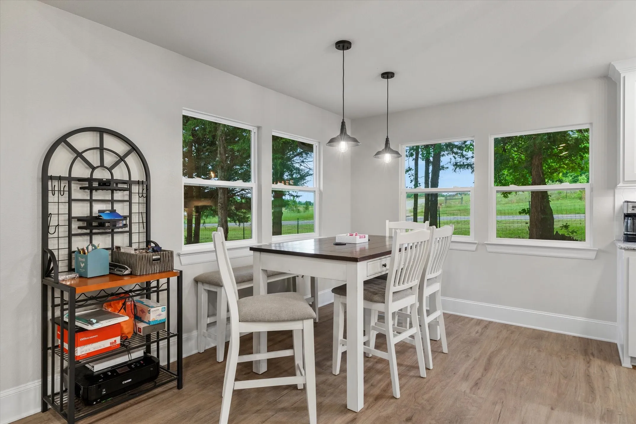 Single Family Residence For Sale in Smith County , 10344 Fm 16 W, Lindale, Texas 75771, 3 Bedroom, 3 Bathroom, 2 Garage spaces, 2,380 Sqft, built in 2024, mls#21315062, Real Estate Agent in Lindale, Homes For Sale in Smith county, Homes For Sale in Lindale, Realtor in Lindale Texas, Real Estate Brokerage Independent Realty Texas, Luminita Cordes Realtor