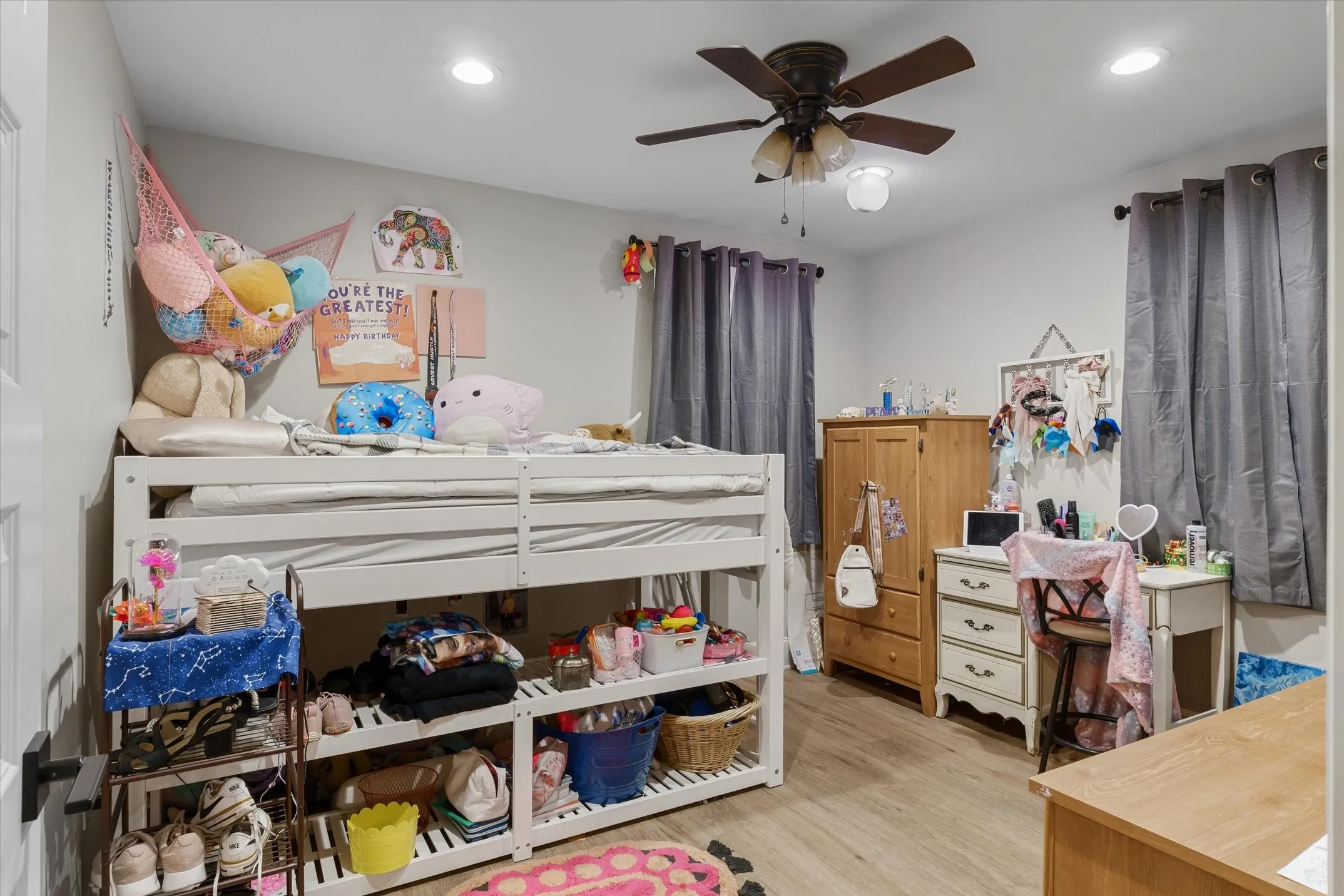 Single Family Residence For Sale in Smith County , 10344 Fm 16 W, Lindale, Texas 75771, 3 Bedroom, 3 Bathroom, 2 Garage spaces, 2,380 Sqft, built in 2024, mls#21315062, Real Estate Agent in Lindale, Homes For Sale in Smith county, Homes For Sale in Lindale, Realtor in Lindale Texas, Real Estate Brokerage Independent Realty Texas, Luminita Cordes Realtor