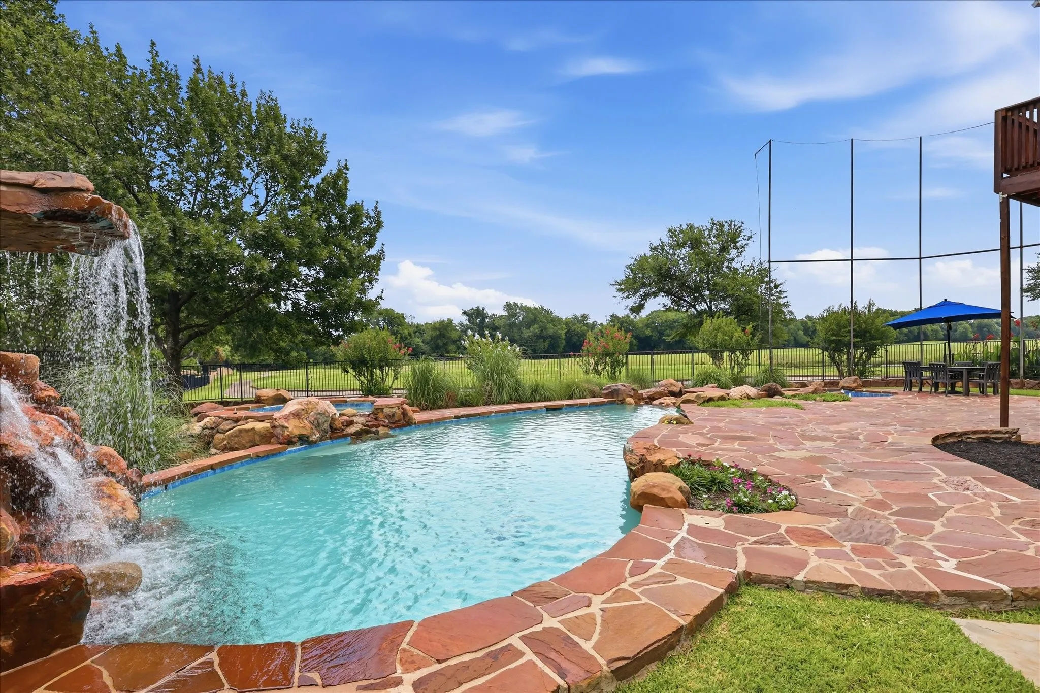 Single Family Residence For Sale in Dallas County , 200 Wilshire Drive, Coppell, Texas 75019, 4 Bedroom, 3 Bathroom, 2 Garage spaces, 3,503 Sqft, built in 1995, mls#21308643, Real Estate Agent in Coppell, Homes For Sale in Dallas county, Homes For Sale in Coppell, Realtor in Coppell Texas, Real Estate Brokerage Independent Realty Texas, Luminita Cordes Realtor