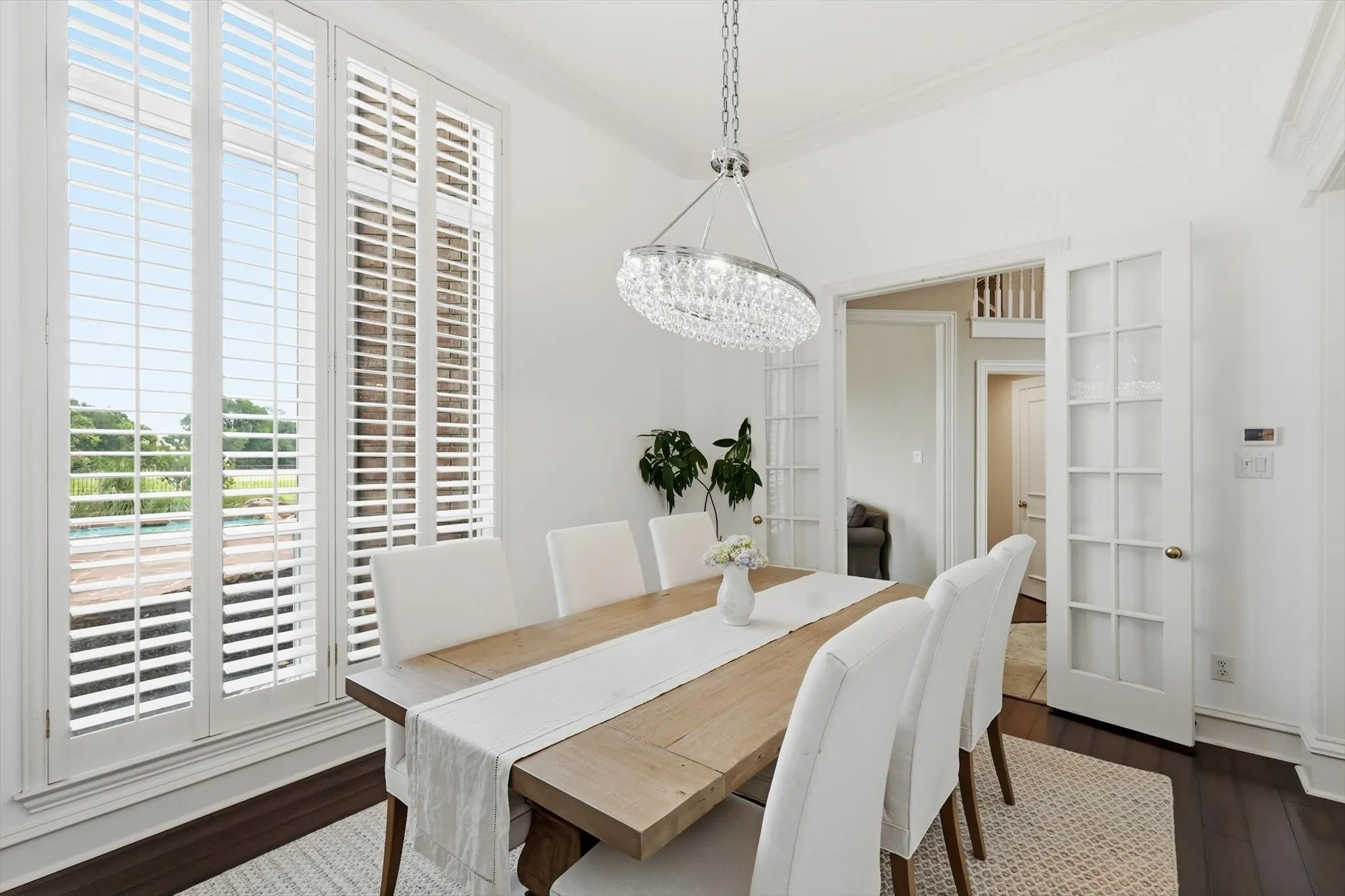 Single Family Residence For Sale in Dallas County , 200 Wilshire Drive, Coppell, Texas 75019, 4 Bedroom, 3 Bathroom, 2 Garage spaces, 3,503 Sqft, built in 1995, mls#21308643, Real Estate Agent in Coppell, Homes For Sale in Dallas county, Homes For Sale in Coppell, Realtor in Coppell Texas, Real Estate Brokerage Independent Realty Texas, Luminita Cordes Realtor