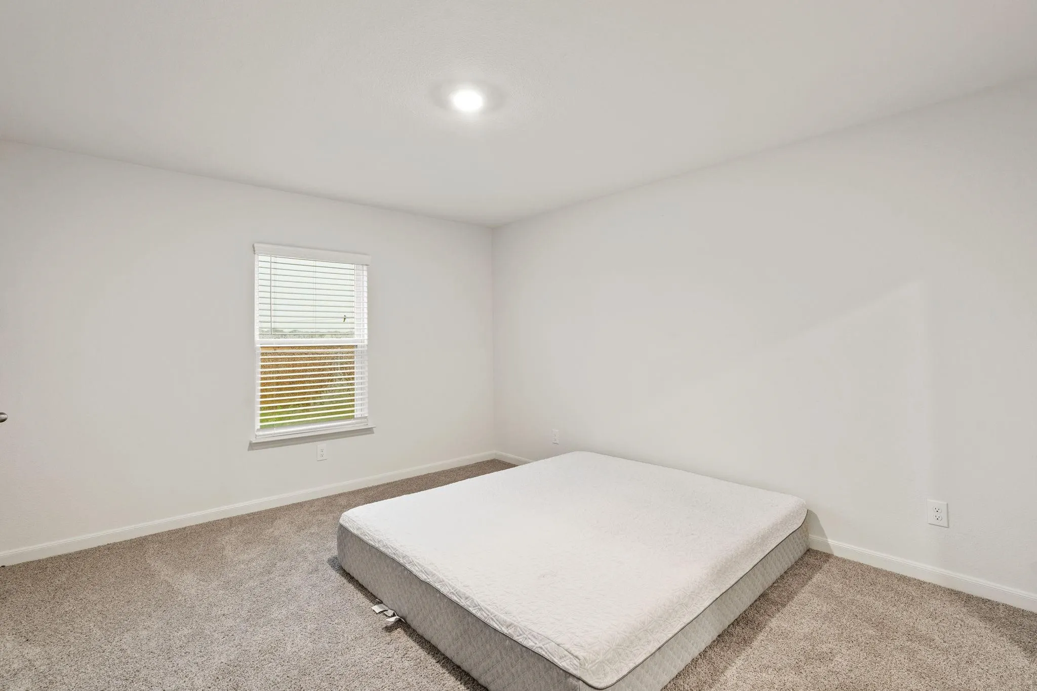 Single Family Residence For Sale in Denton County , 8216 Columbia Falls Road, Ponder, Texas 76259, 3 Bedroom, 2 Bathroom, 2 Garage spaces, 1,596 Sqft, built in 2024, mls#21315100, Real Estate Agent in Ponder, Homes For Sale in Denton county, Homes For Sale in Ponder, Realtor in Ponder Texas, Real Estate Brokerage Independent Realty Texas, Luminita Cordes Realtor