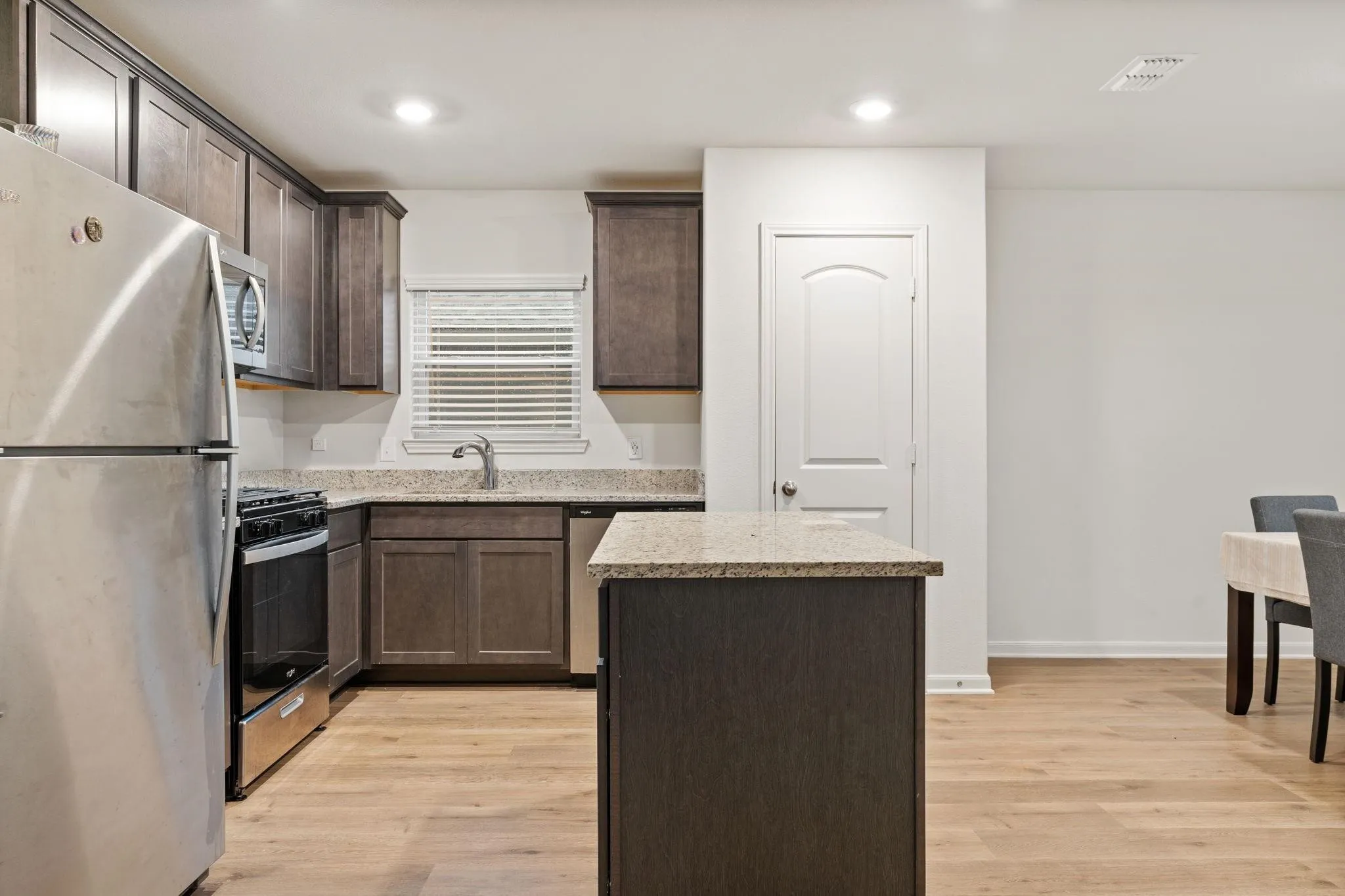 Single Family Residence For Sale in Denton County , 8216 Columbia Falls Road, Ponder, Texas 76259, 3 Bedroom, 2 Bathroom, 2 Garage spaces, 1,596 Sqft, built in 2024, mls#21315100, Real Estate Agent in Ponder, Homes For Sale in Denton county, Homes For Sale in Ponder, Realtor in Ponder Texas, Real Estate Brokerage Independent Realty Texas, Luminita Cordes Realtor