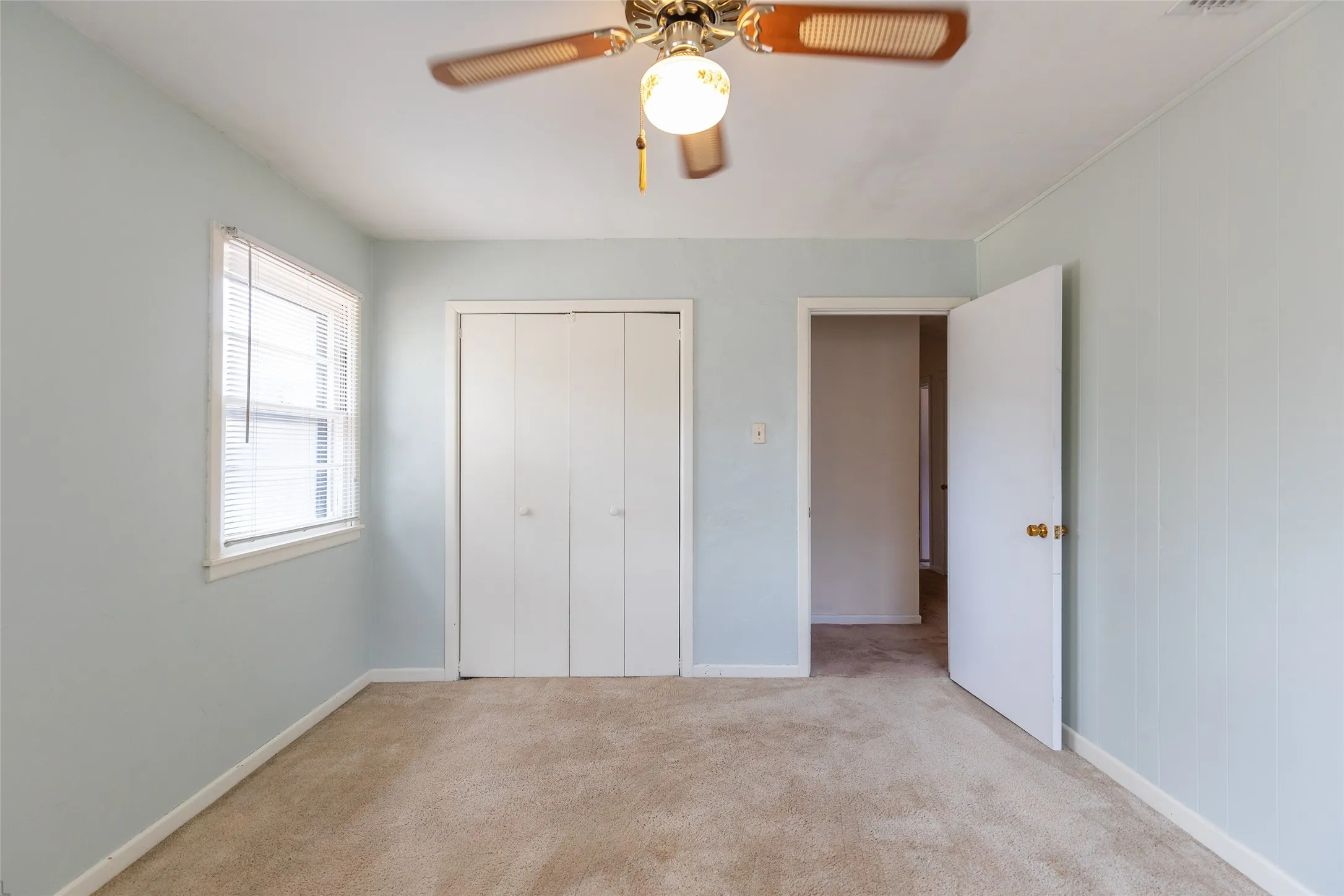 Single Family Residence For Sale in Taylor County , 3213 S 22nd Street, Abilene, Texas 79605, 3 Bedroom, 2 Bathroom, Garage spaces, 1,628 Sqft, built in 1958, mls#21315106, Real Estate Agent in Abilene, Homes For Sale in Taylor county, Homes For Sale in Abilene, Realtor in Abilene Texas, Real Estate Brokerage Independent Realty Texas, Luminita Cordes Realtor