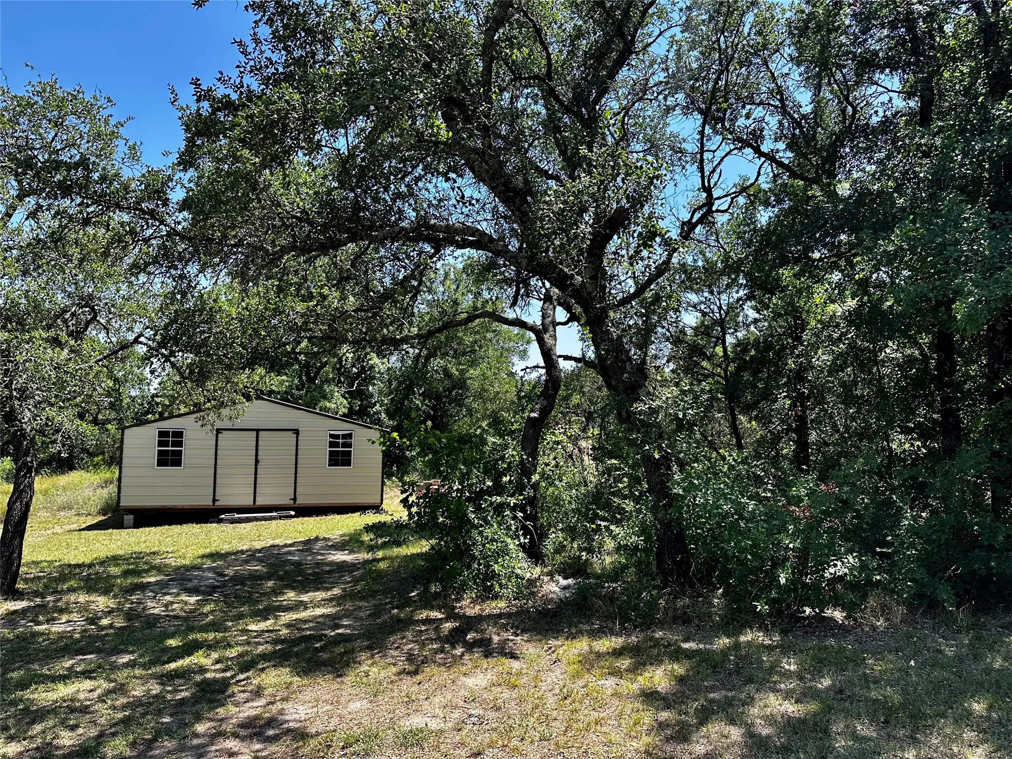 Single Family Residence For Sale in Callahan County , 15541 County Road 409, Cisco, Texas 76437, 3 Bedroom, 2 Bathroom, Garage spaces, 1,772 Sqft, built in 2006, mls#21315121, Real Estate Agent in Cisco, Homes For Sale in Callahan county, Homes For Sale in Cisco, Realtor in Cisco Texas, Real Estate Brokerage Independent Realty Texas, Luminita Cordes Realtor