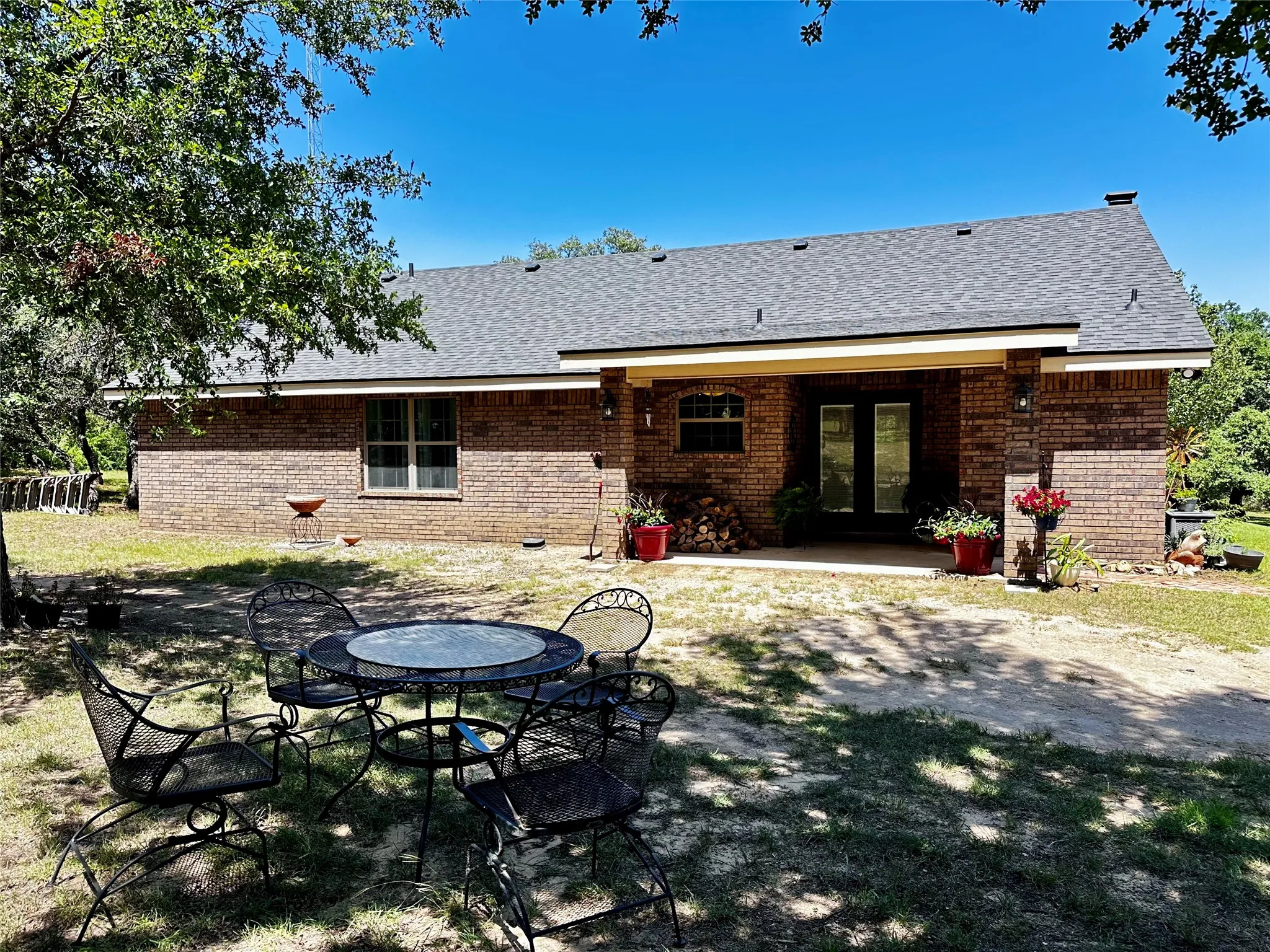 Single Family Residence For Sale in Callahan County , 15541 County Road 409, Cisco, Texas 76437, 3 Bedroom, 2 Bathroom, Garage spaces, 1,772 Sqft, built in 2006, mls#21315121, Real Estate Agent in Cisco, Homes For Sale in Callahan county, Homes For Sale in Cisco, Realtor in Cisco Texas, Real Estate Brokerage Independent Realty Texas, Luminita Cordes Realtor