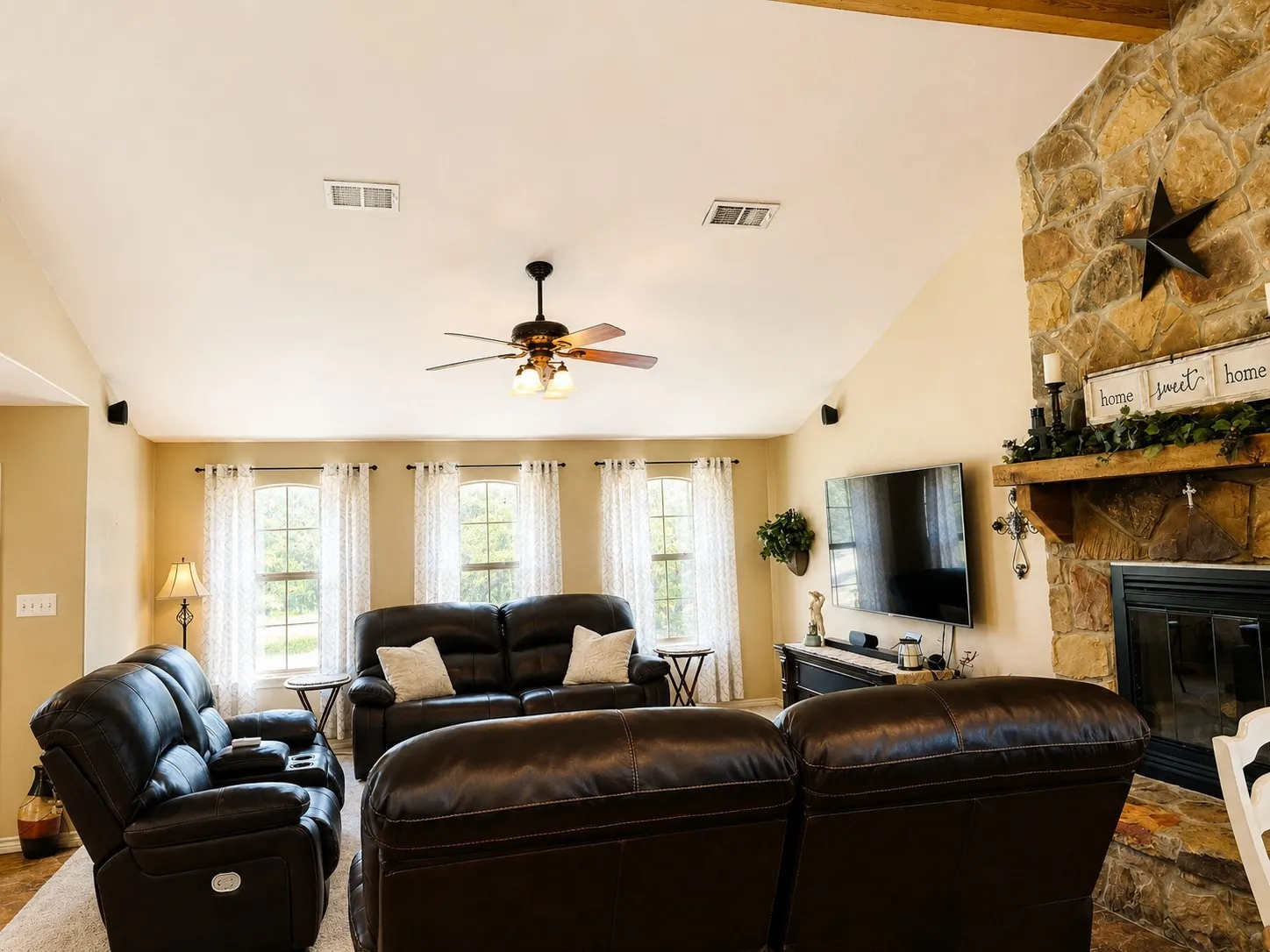 Large windows for enjoying views & wildlife