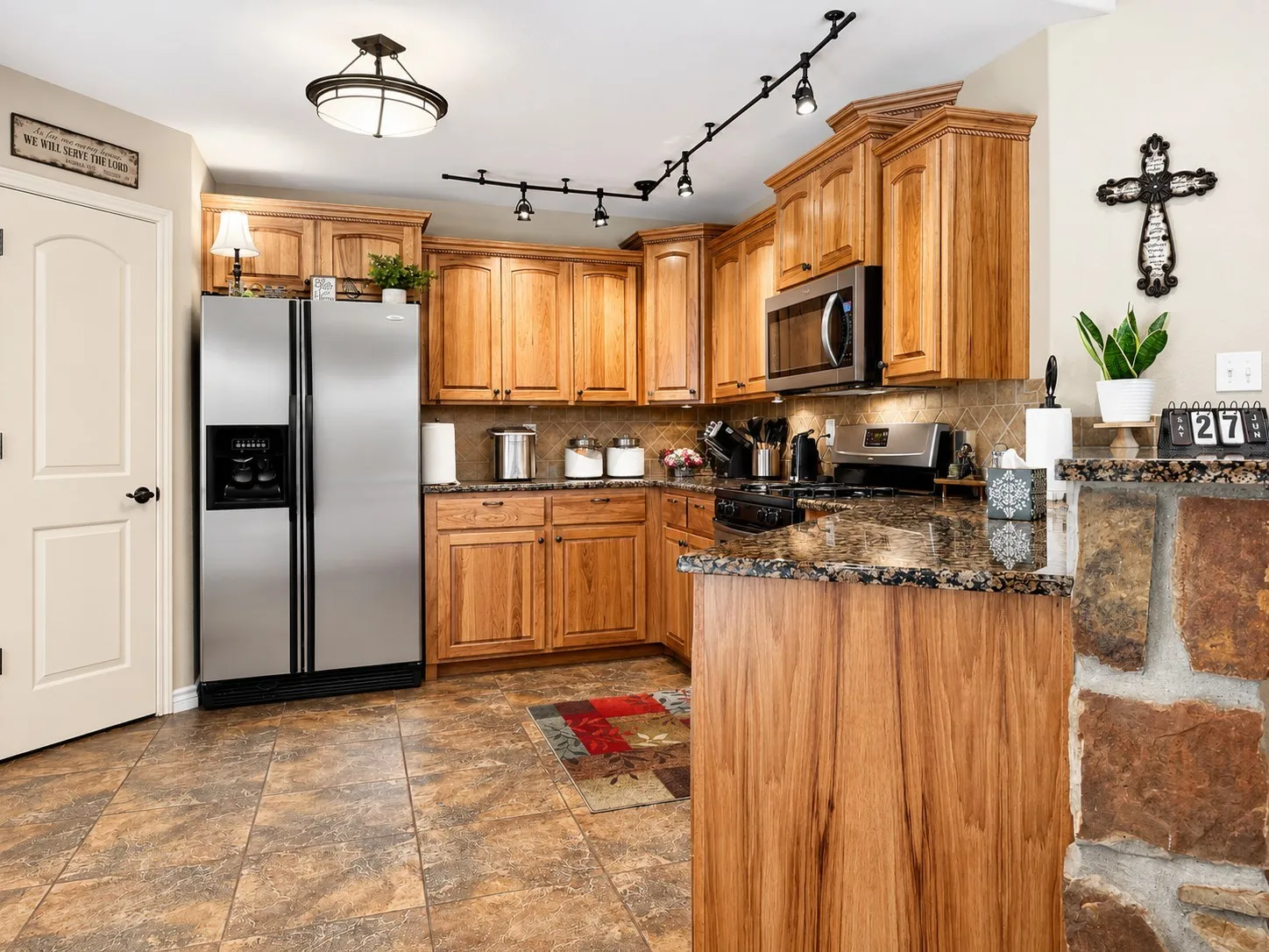 Single Family Residence For Sale in Callahan County , 15541 County Road 409, Cisco, Texas 76437, 3 Bedroom, 2 Bathroom, Garage spaces, 1,772 Sqft, built in 2006, mls#21315121, Real Estate Agent in Cisco, Homes For Sale in Callahan county, Homes For Sale in Cisco, Realtor in Cisco Texas, Real Estate Brokerage Independent Realty Texas, Luminita Cordes Realtor