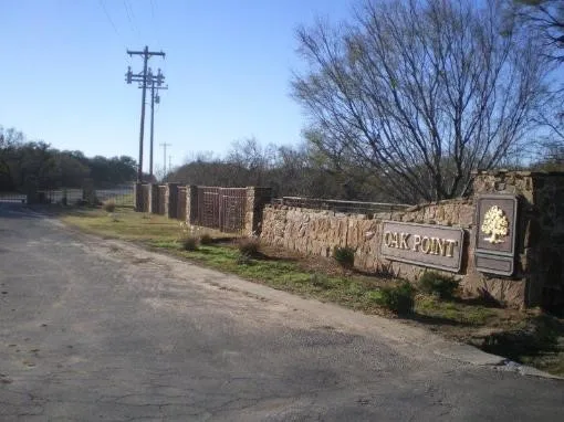 Unimproved Land For Sale in Brown County , 32 Oak Bluff Circle, May, Texas 76857, 0, 0, Garage spaces, 0 Sqft, built in 0, Price $15,000, mls#21315024, Real Estate Agent in May, Homes For Sale in Brown county, Homes For Sale in May, Realtor in May Texas, Real Estate Brokerage Independent Realty Texas, Luminita Cordes Realtor