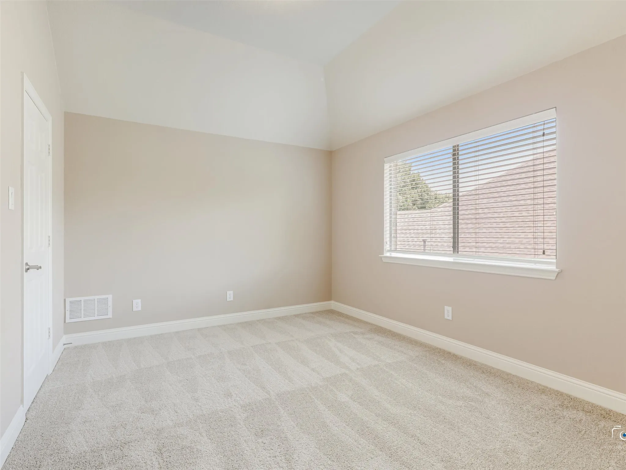 Single Family Residence For Sale in Collin County , 805 Barton Springs Drive, Fairview, Texas 75069, 3 Bedroom, 4 Bathroom, 3 Garage spaces, 3,502 Sqft, built in 2006, mls#21312659, Real Estate Agent in Fairview, Homes For Sale in Collin county, Homes For Sale in Fairview, Realtor in Fairview Texas, Real Estate Brokerage Independent Realty Texas, Luminita Cordes Realtor