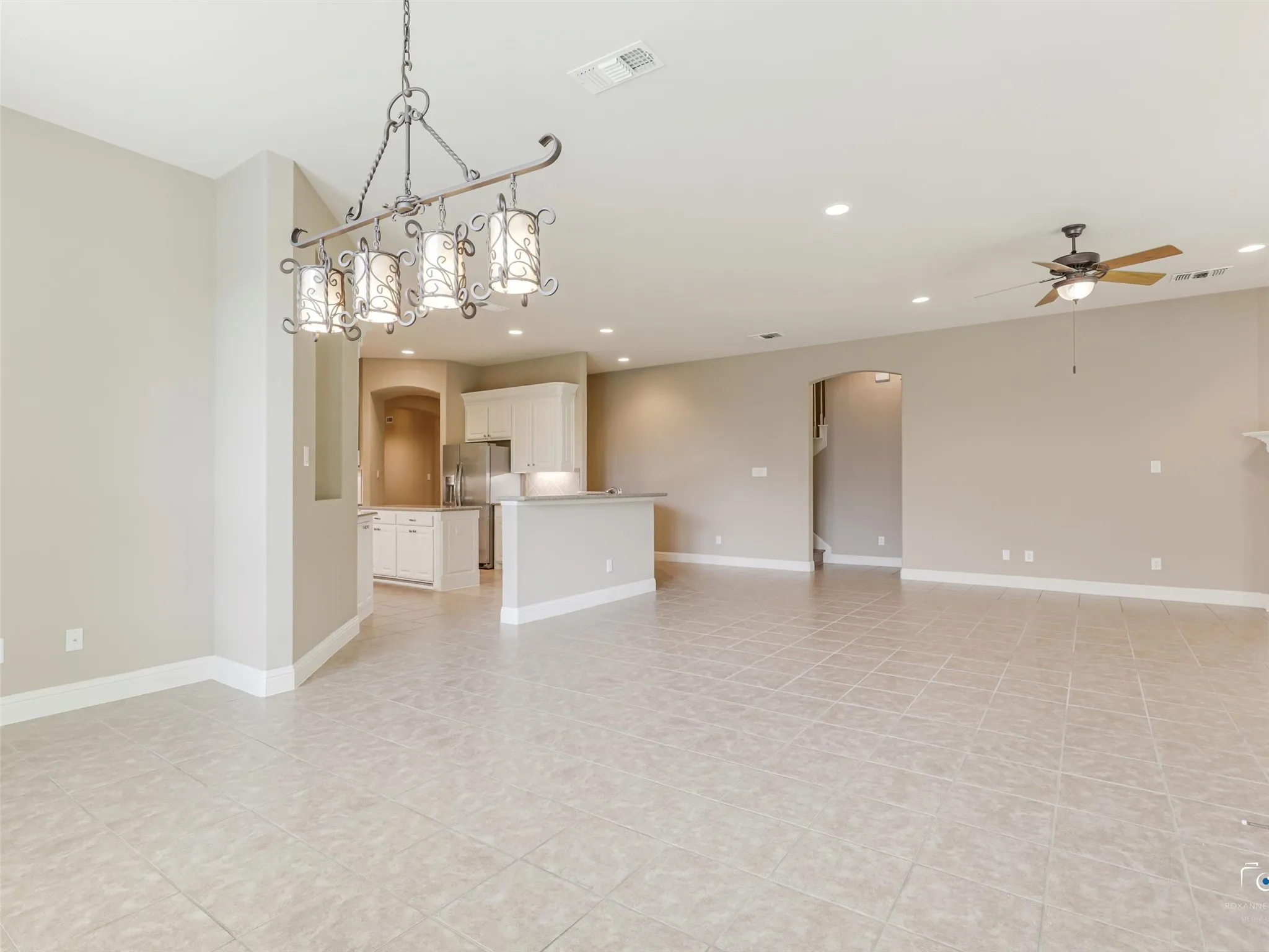 Single Family Residence For Sale in Collin County , 805 Barton Springs Drive, Fairview, Texas 75069, 3 Bedroom, 4 Bathroom, 3 Garage spaces, 3,502 Sqft, built in 2006, mls#21312659, Real Estate Agent in Fairview, Homes For Sale in Collin county, Homes For Sale in Fairview, Realtor in Fairview Texas, Real Estate Brokerage Independent Realty Texas, Luminita Cordes Realtor