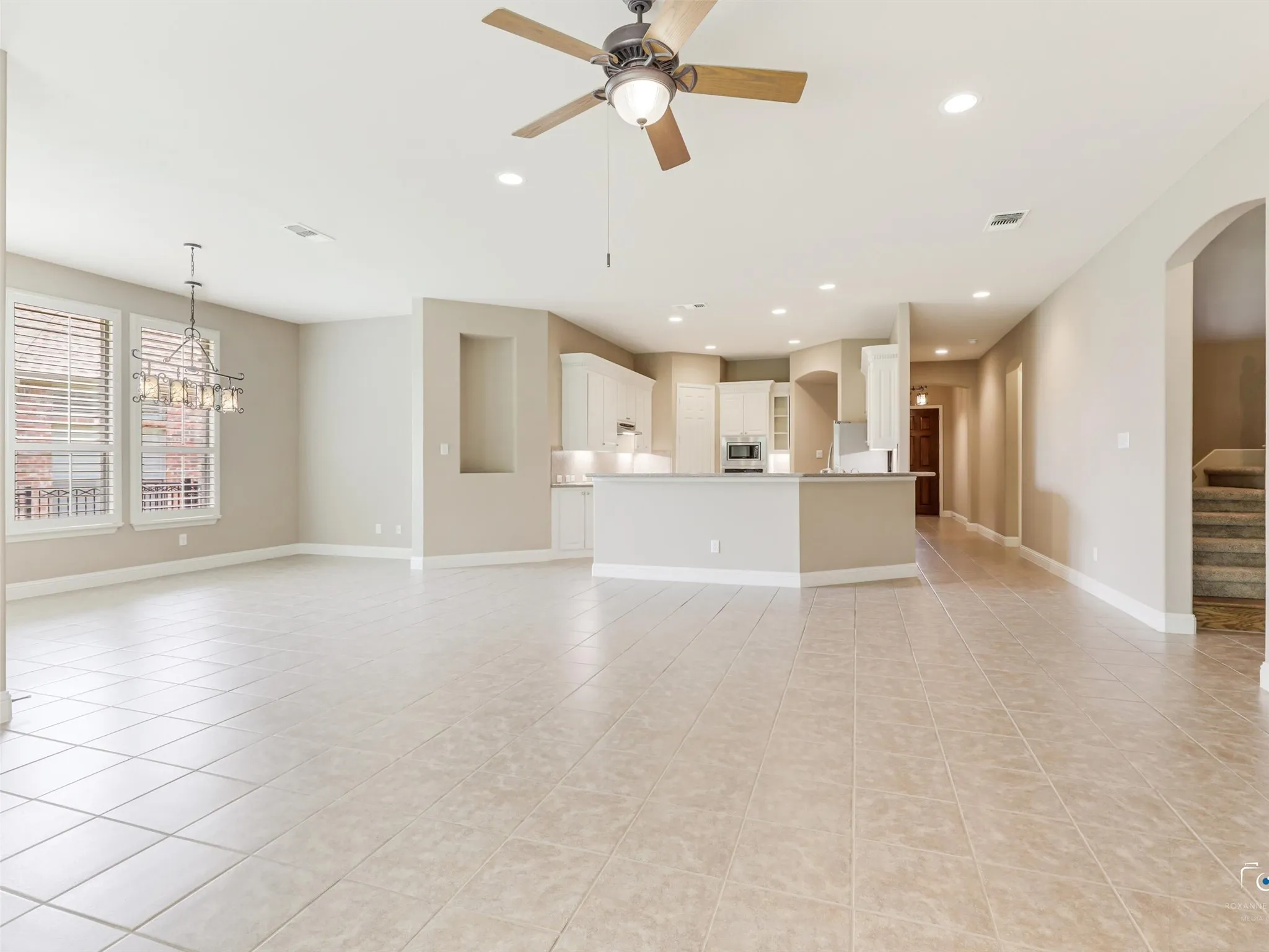Single Family Residence For Sale in Collin County , 805 Barton Springs Drive, Fairview, Texas 75069, 3 Bedroom, 4 Bathroom, 3 Garage spaces, 3,502 Sqft, built in 2006, mls#21312659, Real Estate Agent in Fairview, Homes For Sale in Collin county, Homes For Sale in Fairview, Realtor in Fairview Texas, Real Estate Brokerage Independent Realty Texas, Luminita Cordes Realtor