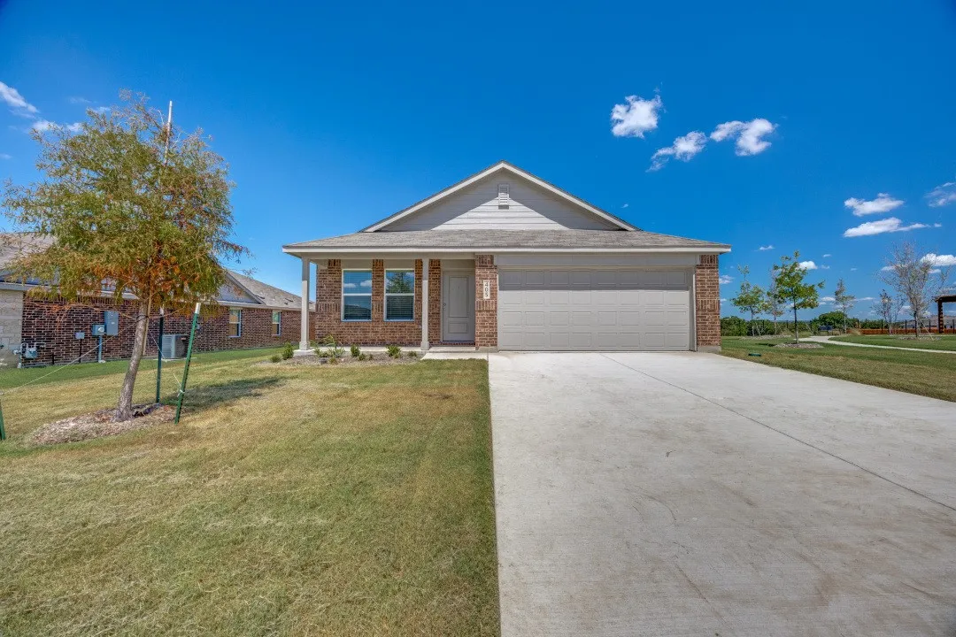 Single Family Residence For Rent in Grayson County , 405 Mc Nelly Lane, Sherman, Texas 75092, 4 Bedroom, 2 Bathroom, 2 Garage spaces, 1,760 Sqft, built in 2026, mls#21315132, Real Estate Agent in Sherman, Homes For Rent in Grayson county, Homes For Rent in Sherman, Realtor in Sherman Texas, Real Estate Brokerage Independent Realty Texas, Luminita Cordes Realtor