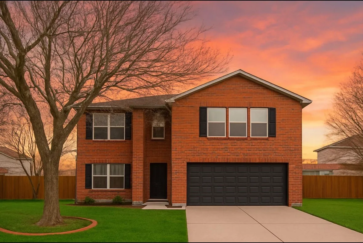 Single Family Residence For Sale in Collin County , 3604 Trickling Creek Lane, Mc Kinney, Texas 75071, 5 Bedrooms, 3 Bathrooms, 2 Garage spaces, 3,443 Sqft, built in 2001, Price $379,990, mls#21315063, Real Estate Agent in Mc Kinney, Homes For Sale in Collin county, Homes For Sale in Mc Kinney, Realtor in Mc Kinney Texas, Real Estate Brokerage Independent Realty Texas, Luminita Cordes Realtor
