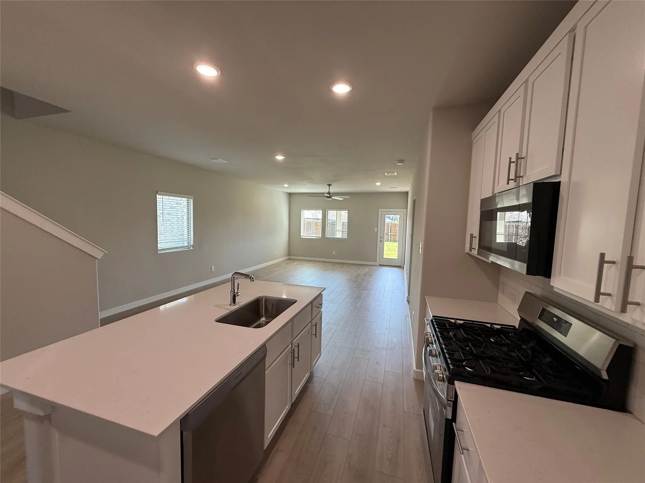 Single Family Residence For Rent in Collin County , 1233 Wolfsbane Drive, Lavon, Texas 75166, 4 Bedroom, 3 Bathroom, 2 Garage spaces, 2,328 Sqft, built in 2026, mls#21315165, Real Estate Agent in Lavon, Homes For Rent in Collin county, Homes For Rent in Lavon, Realtor in Lavon Texas, Real Estate Brokerage Independent Realty Texas, Luminita Cordes Realtor
