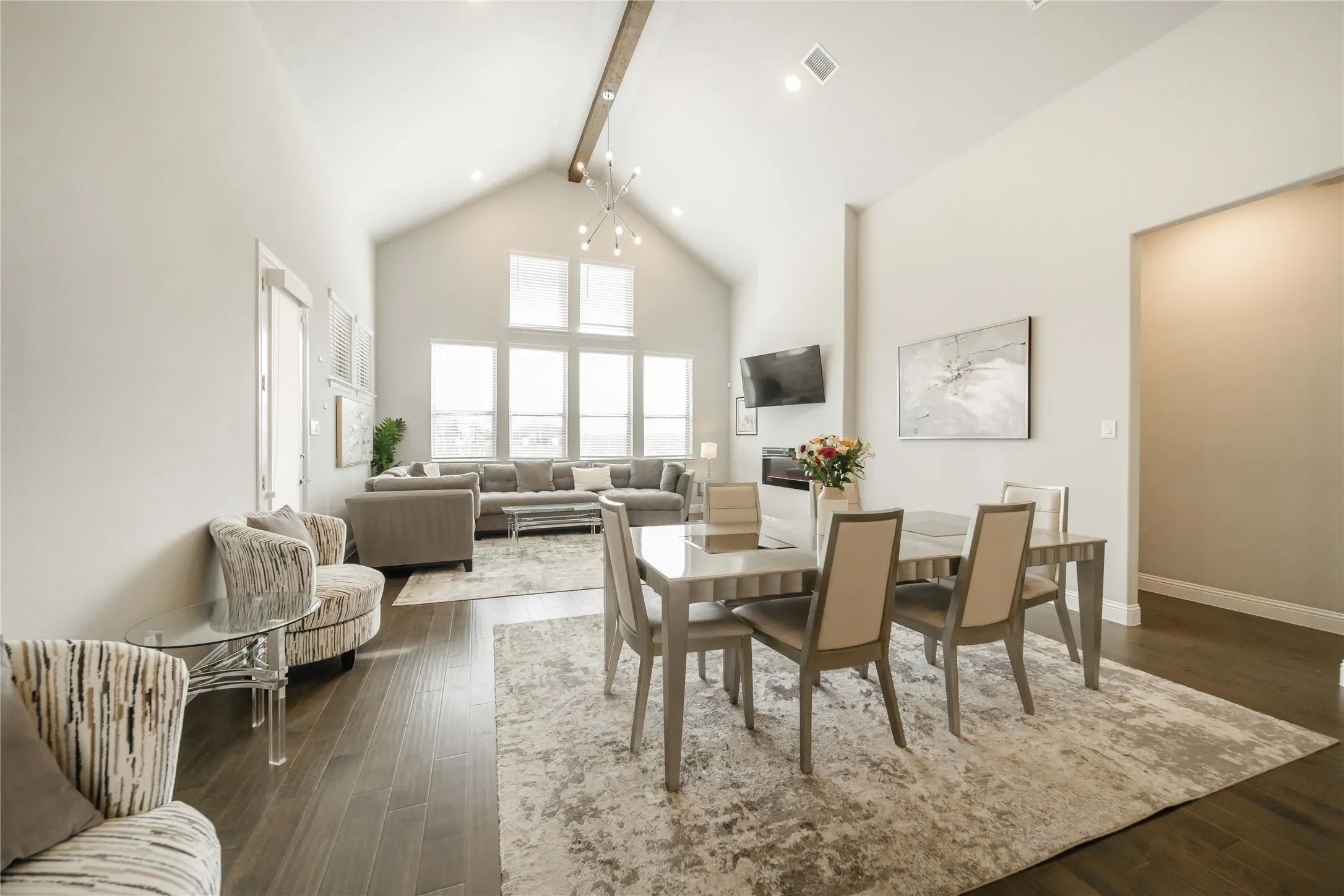 Single Family Residence For Rent in Denton County , 15634 Tea Tree Road, Frisco, Texas 75033, 5 Bedroom, 5 Bathroom, 3 Garage spaces, 3,758 Sqft, built in 2020, mls#21315188, Real Estate Agent in Frisco, Homes For Rent in Denton county, Homes For Rent in Frisco, Realtor in Frisco Texas, Real Estate Brokerage Independent Realty Texas, Luminita Cordes Realtor