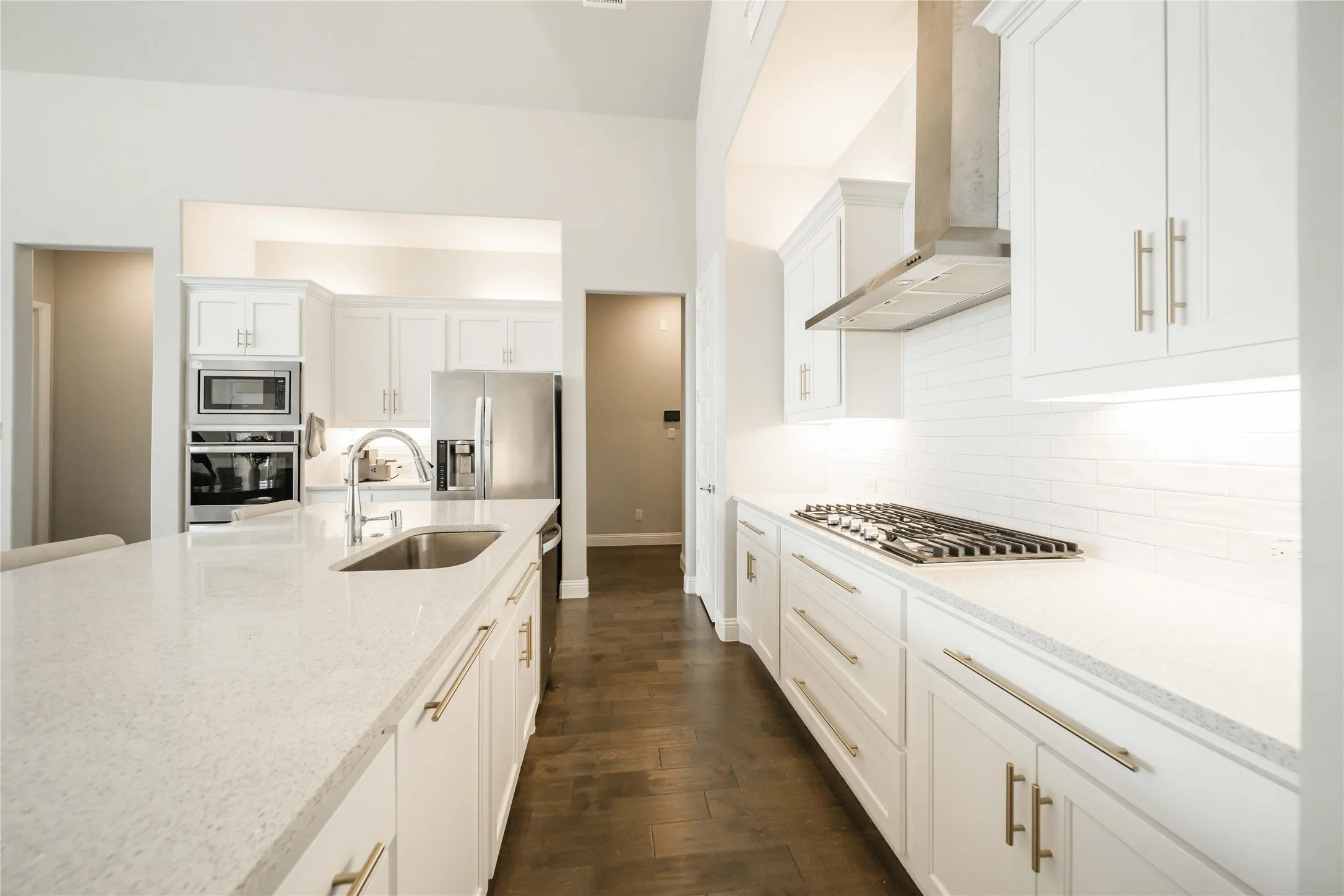 Single Family Residence For Rent in Denton County , 15634 Tea Tree Road, Frisco, Texas 75033, 5 Bedroom, 5 Bathroom, 3 Garage spaces, 3,758 Sqft, built in 2020, mls#21315188, Real Estate Agent in Frisco, Homes For Rent in Denton county, Homes For Rent in Frisco, Realtor in Frisco Texas, Real Estate Brokerage Independent Realty Texas, Luminita Cordes Realtor