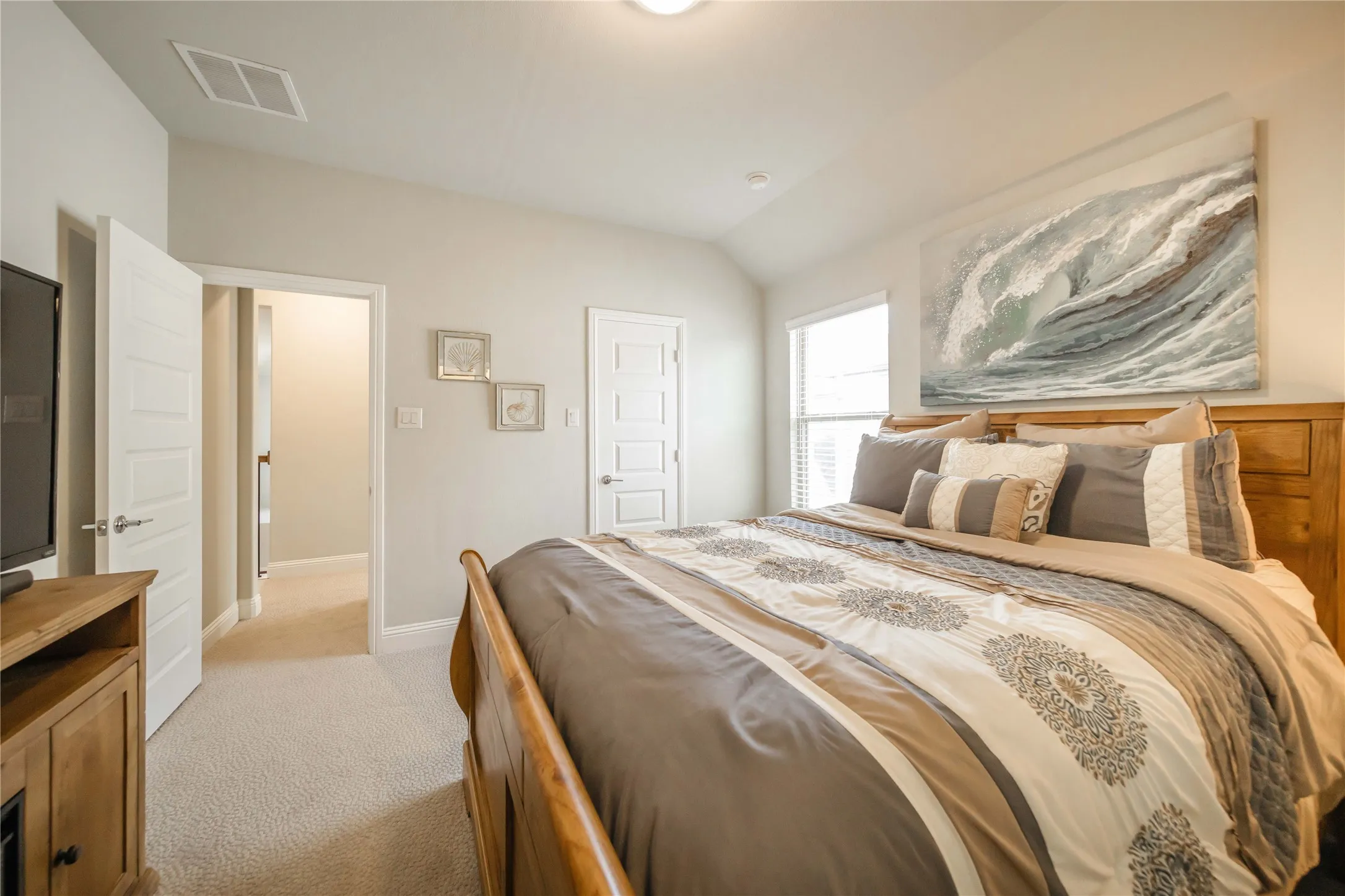 Single Family Residence For Rent in Denton County , 15634 Tea Tree Road, Frisco, Texas 75033, 5 Bedroom, 5 Bathroom, 3 Garage spaces, 3,758 Sqft, built in 2020, mls#21315188, Real Estate Agent in Frisco, Homes For Rent in Denton county, Homes For Rent in Frisco, Realtor in Frisco Texas, Real Estate Brokerage Independent Realty Texas, Luminita Cordes Realtor