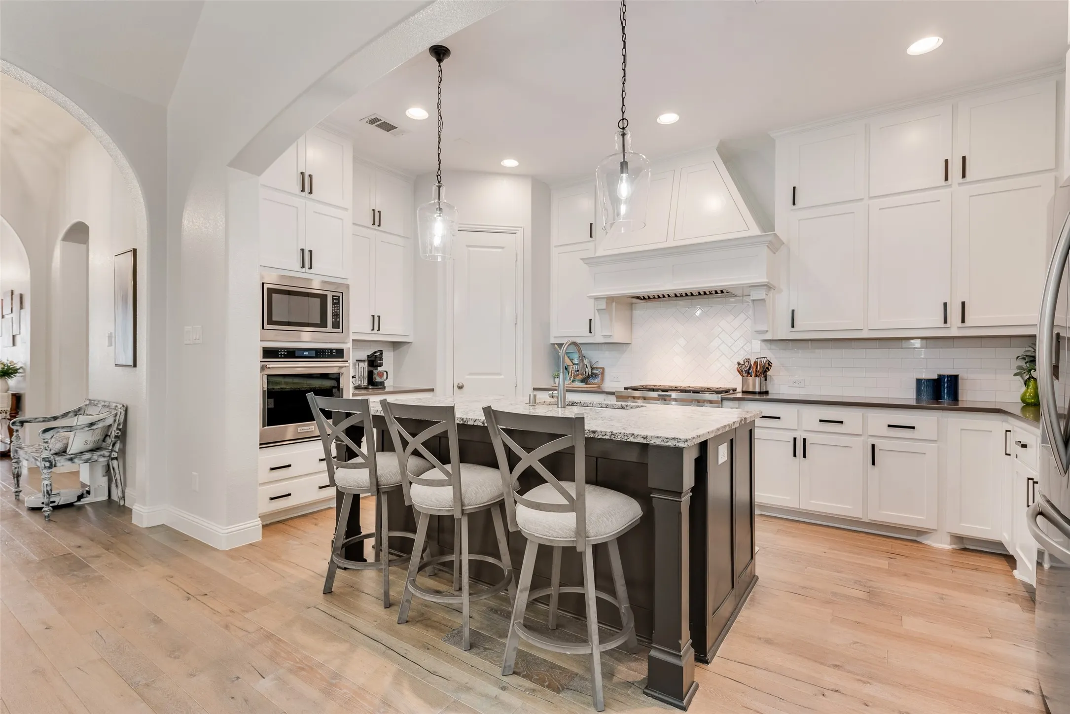 Single Family Residence For Sale in Denton County , 3761 Maxdale Drive, Prosper, Texas 75078, 4 Bedroom, 3 Bathroom, 2 Garage spaces, 2,642 Sqft, built in 2019, mls#21312515, Real Estate Agent in Prosper, Homes For Sale in Denton county, Homes For Sale in Prosper, Realtor in Prosper Texas, Real Estate Brokerage Independent Realty Texas, Luminita Cordes Realtor