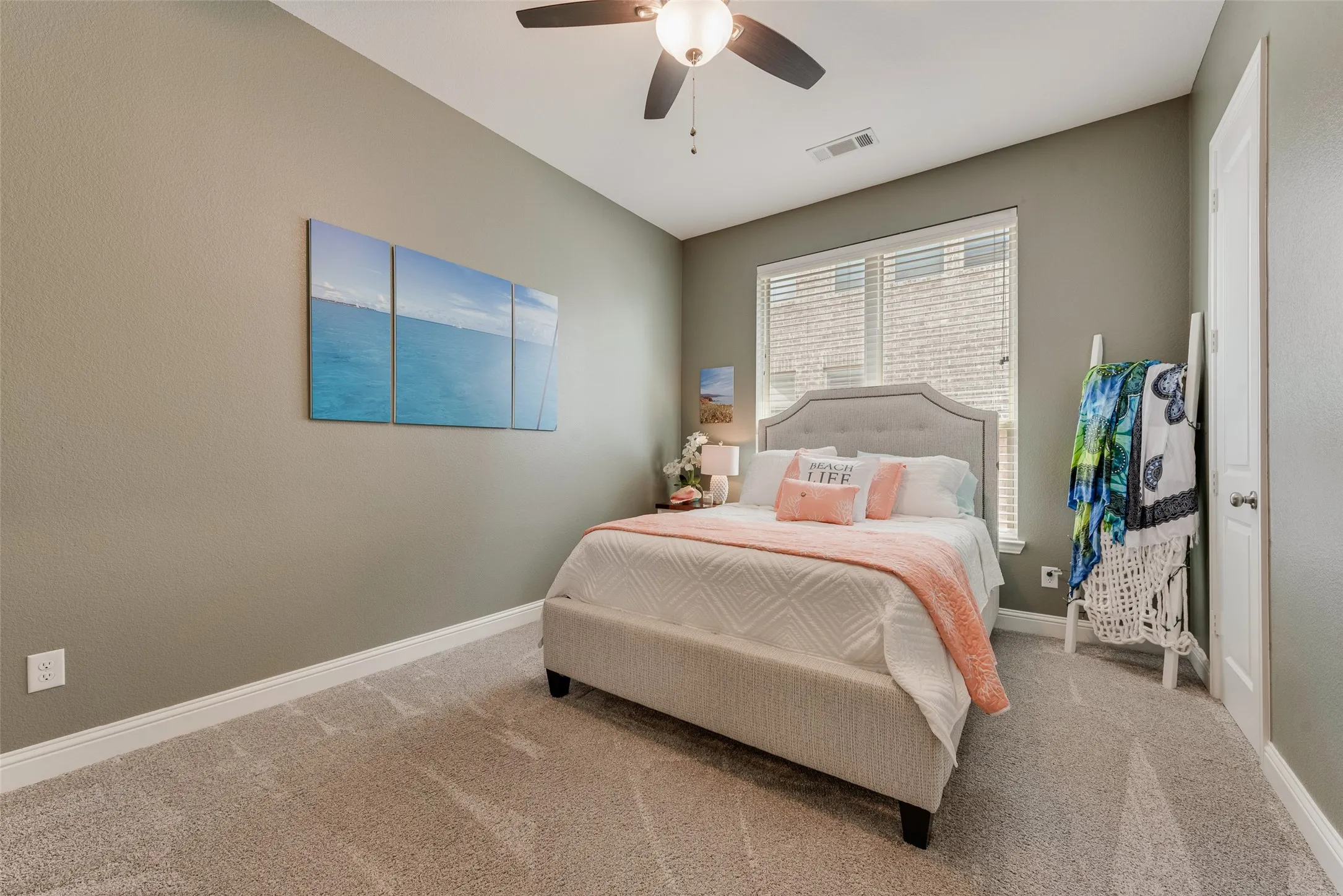 Single Family Residence For Sale in Denton County , 3761 Maxdale Drive, Prosper, Texas 75078, 4 Bedroom, 3 Bathroom, 2 Garage spaces, 2,642 Sqft, built in 2019, mls#21312515, Real Estate Agent in Prosper, Homes For Sale in Denton county, Homes For Sale in Prosper, Realtor in Prosper Texas, Real Estate Brokerage Independent Realty Texas, Luminita Cordes Realtor