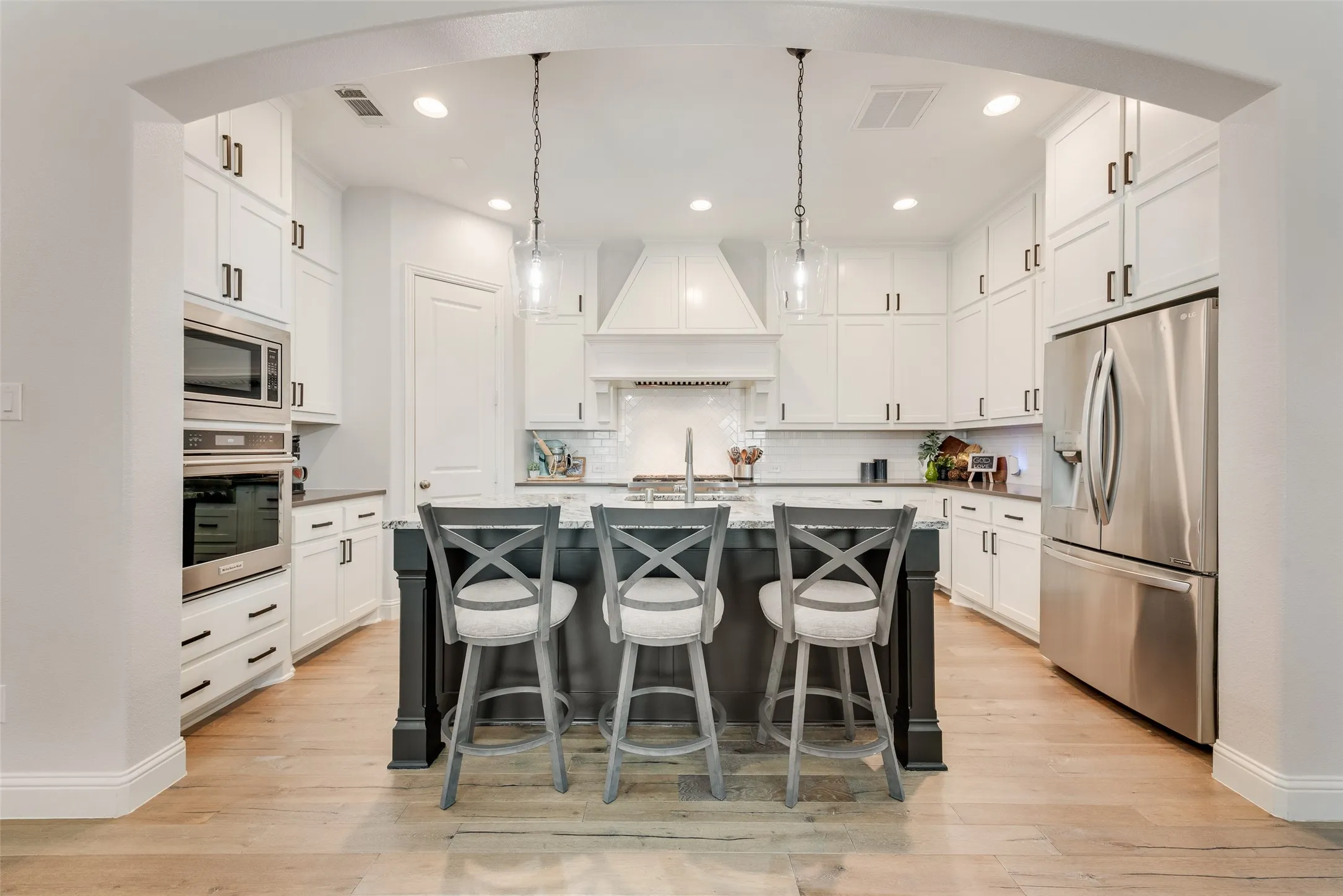 Single Family Residence For Sale in Denton County , 3761 Maxdale Drive, Prosper, Texas 75078, 4 Bedroom, 3 Bathroom, 2 Garage spaces, 2,642 Sqft, built in 2019, mls#21312515, Real Estate Agent in Prosper, Homes For Sale in Denton county, Homes For Sale in Prosper, Realtor in Prosper Texas, Real Estate Brokerage Independent Realty Texas, Luminita Cordes Realtor