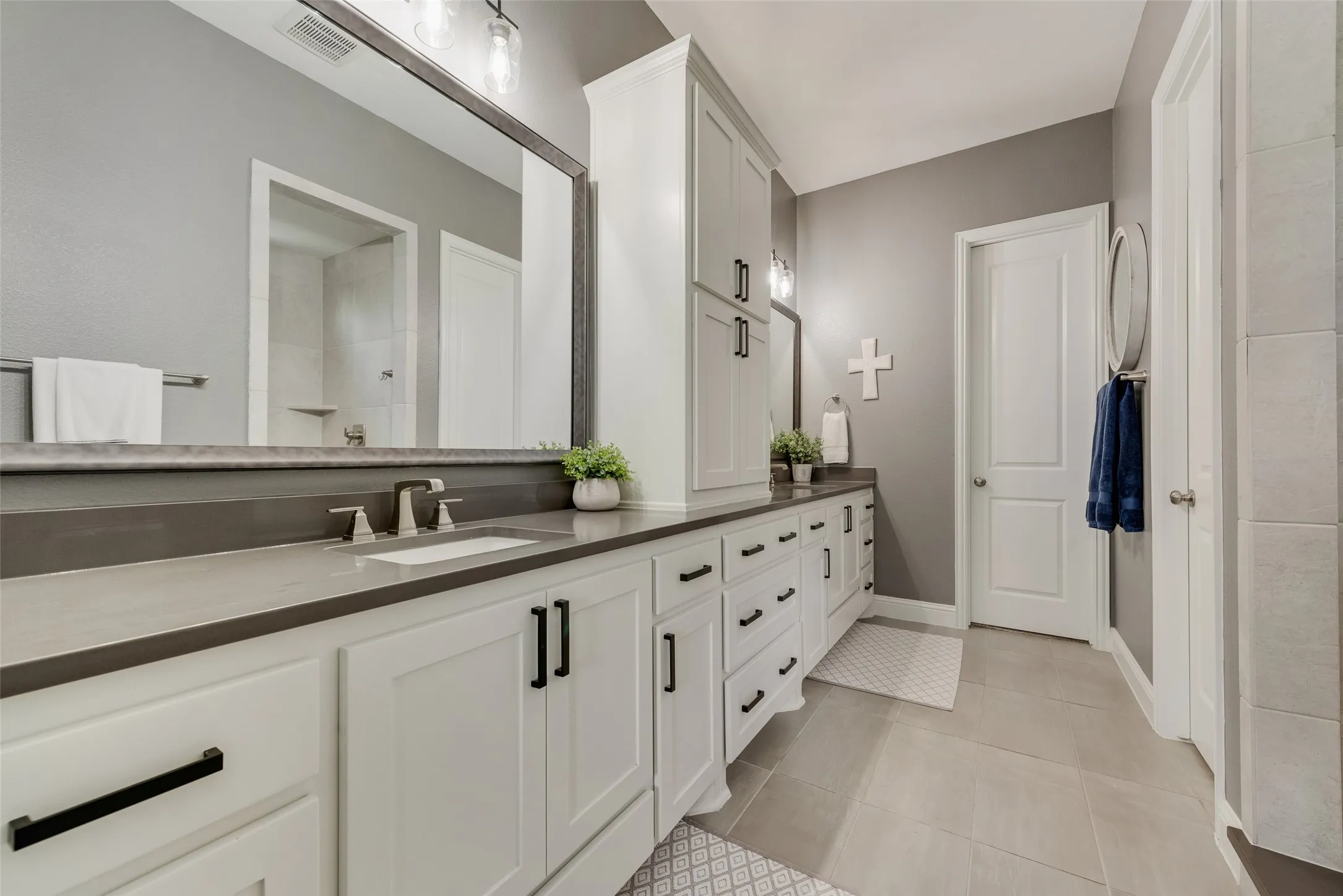 Single Family Residence For Sale in Denton County , 3761 Maxdale Drive, Prosper, Texas 75078, 4 Bedroom, 3 Bathroom, 2 Garage spaces, 2,642 Sqft, built in 2019, mls#21312515, Real Estate Agent in Prosper, Homes For Sale in Denton county, Homes For Sale in Prosper, Realtor in Prosper Texas, Real Estate Brokerage Independent Realty Texas, Luminita Cordes Realtor