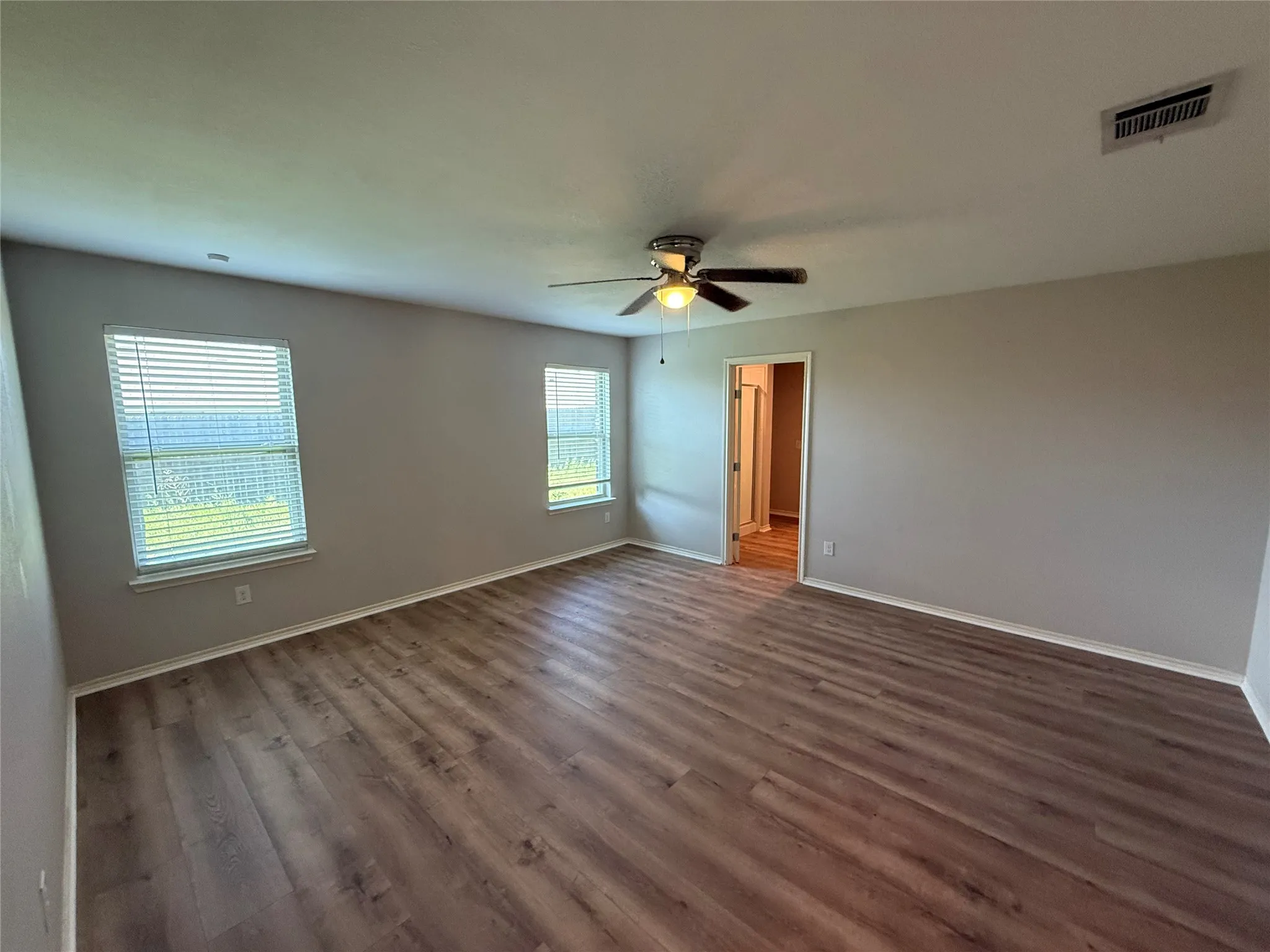 Single Family Residence For Rent in Rockwall County , 945 Newby Lane, Fate, Texas 75189, 4 Bedroom, 2 Bathroom, 2 Garage spaces, 1,902 Sqft, built in 2018, mls#21315199, Real Estate Agent in Fate, Homes For Rent in Rockwall county, Homes For Rent in Fate, Realtor in Fate Texas, Real Estate Brokerage Independent Realty Texas, Luminita Cordes Realtor
