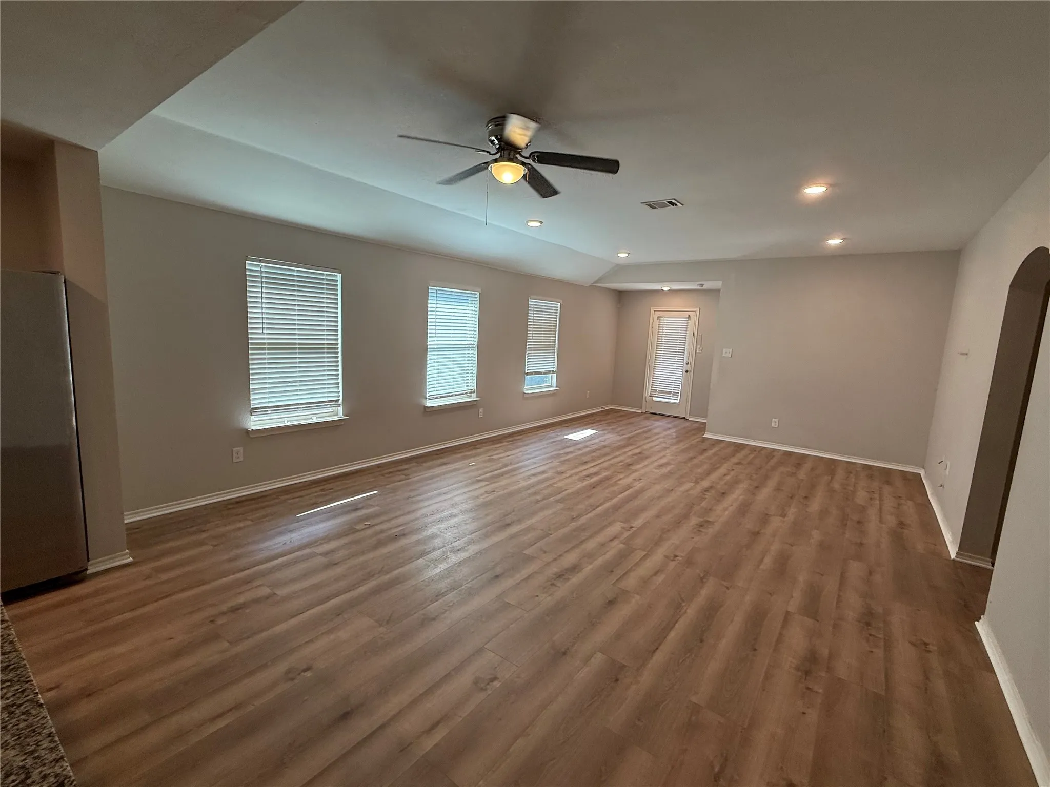 Single Family Residence For Rent in Rockwall County , 945 Newby Lane, Fate, Texas 75189, 4 Bedroom, 2 Bathroom, 2 Garage spaces, 1,902 Sqft, built in 2018, mls#21315199, Real Estate Agent in Fate, Homes For Rent in Rockwall county, Homes For Rent in Fate, Realtor in Fate Texas, Real Estate Brokerage Independent Realty Texas, Luminita Cordes Realtor