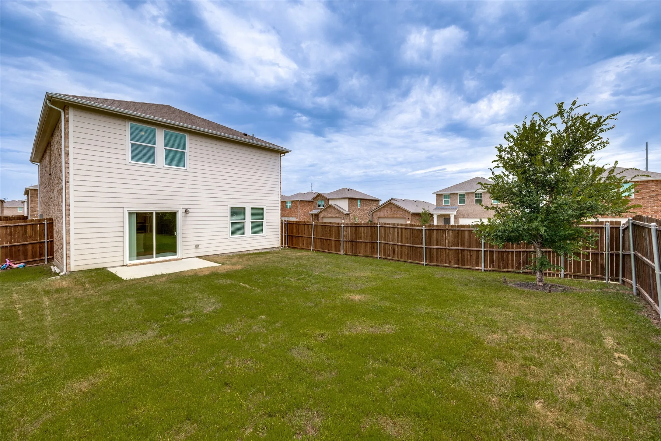 Single Family Residence For Rent in Collin County , 1702 Marquette Drive, Princeton, Texas 75407, 4 Bedroom, 3 Bathroom, 2 Garage spaces, 2,182 Sqft, built in 2021, mls#21314253, Real Estate Agent in Princeton, Homes For Rent in Collin county, Homes For Rent in Princeton, Realtor in Princeton Texas, Real Estate Brokerage Independent Realty Texas, Luminita Cordes Realtor