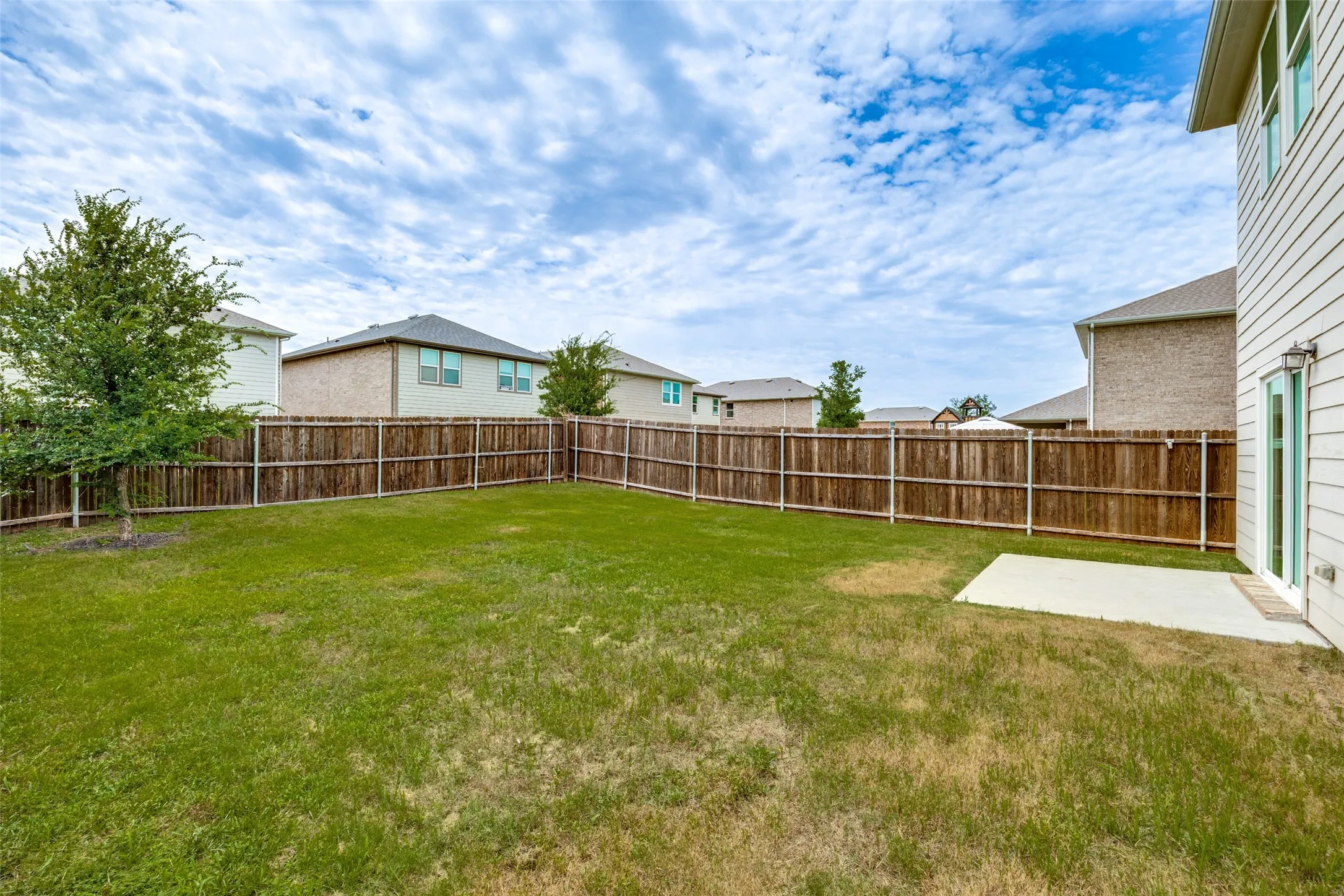 Single Family Residence For Rent in Collin County , 1702 Marquette Drive, Princeton, Texas 75407, 4 Bedroom, 3 Bathroom, 2 Garage spaces, 2,182 Sqft, built in 2021, mls#21314253, Real Estate Agent in Princeton, Homes For Rent in Collin county, Homes For Rent in Princeton, Realtor in Princeton Texas, Real Estate Brokerage Independent Realty Texas, Luminita Cordes Realtor