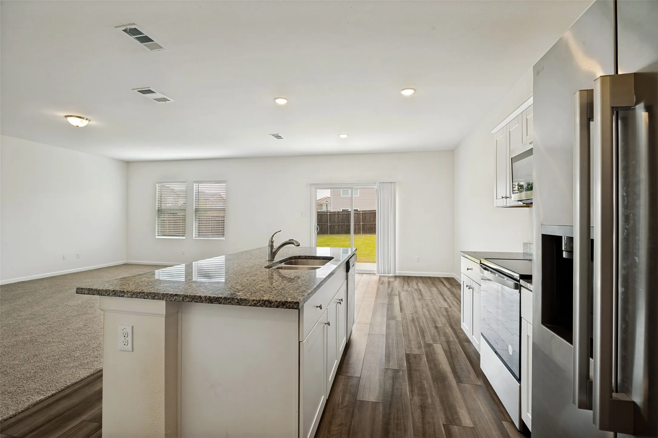 Single Family Residence For Rent in Collin County , 1702 Marquette Drive, Princeton, Texas 75407, 4 Bedroom, 3 Bathroom, 2 Garage spaces, 2,182 Sqft, built in 2021, mls#21314253, Real Estate Agent in Princeton, Homes For Rent in Collin county, Homes For Rent in Princeton, Realtor in Princeton Texas, Real Estate Brokerage Independent Realty Texas, Luminita Cordes Realtor