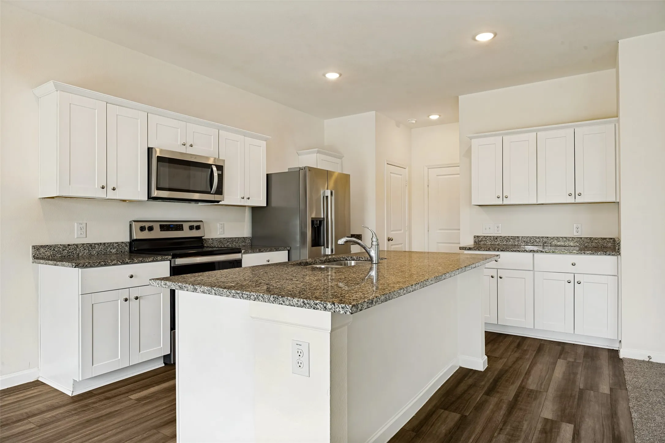 Single Family Residence For Rent in Collin County , 1702 Marquette Drive, Princeton, Texas 75407, 4 Bedroom, 3 Bathroom, 2 Garage spaces, 2,182 Sqft, built in 2021, mls#21314253, Real Estate Agent in Princeton, Homes For Rent in Collin county, Homes For Rent in Princeton, Realtor in Princeton Texas, Real Estate Brokerage Independent Realty Texas, Luminita Cordes Realtor