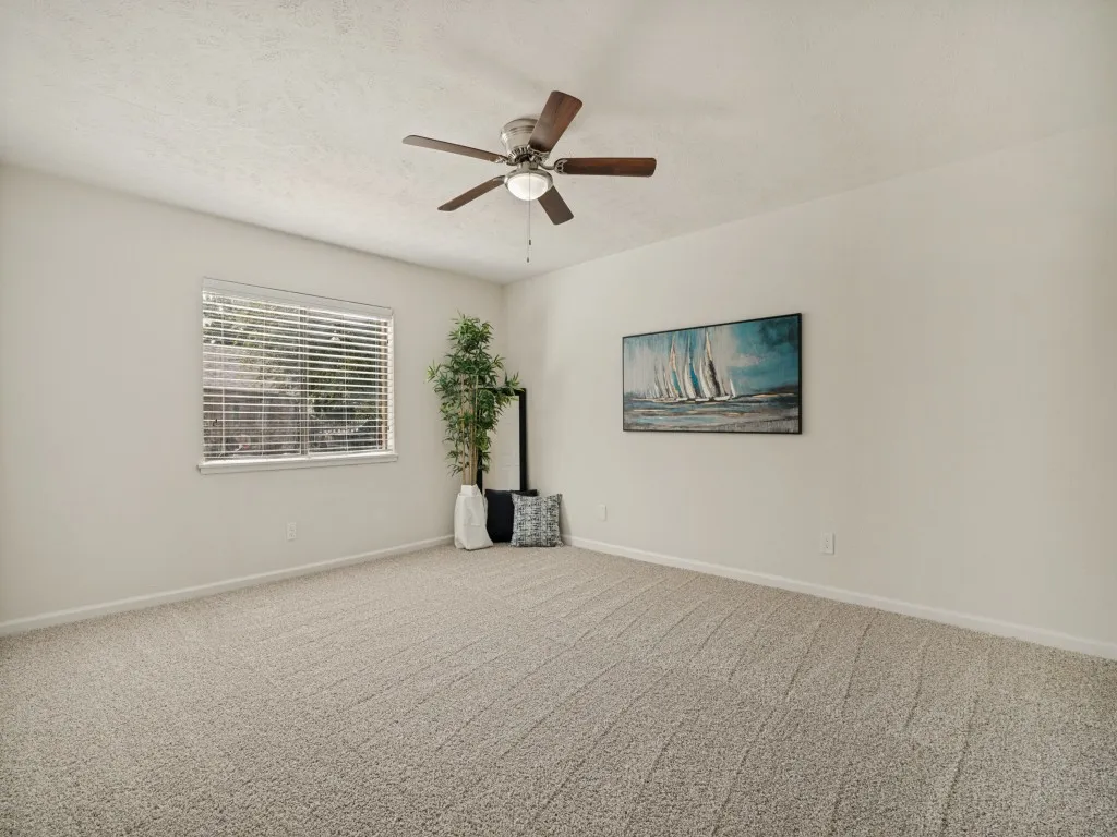 Single Family Residence For Sale in Collin County , 2036 Apple Valley Road, Plano, Texas 75023, 3 Bedroom, 2 Bathroom, 2 Garage spaces, 1,748 Sqft, built in 1981, mls#21315209, Real Estate Agent in Plano, Homes For Sale in Collin county, Homes For Sale in Plano, Realtor in Plano Texas, Real Estate Brokerage Independent Realty Texas, Luminita Cordes Realtor