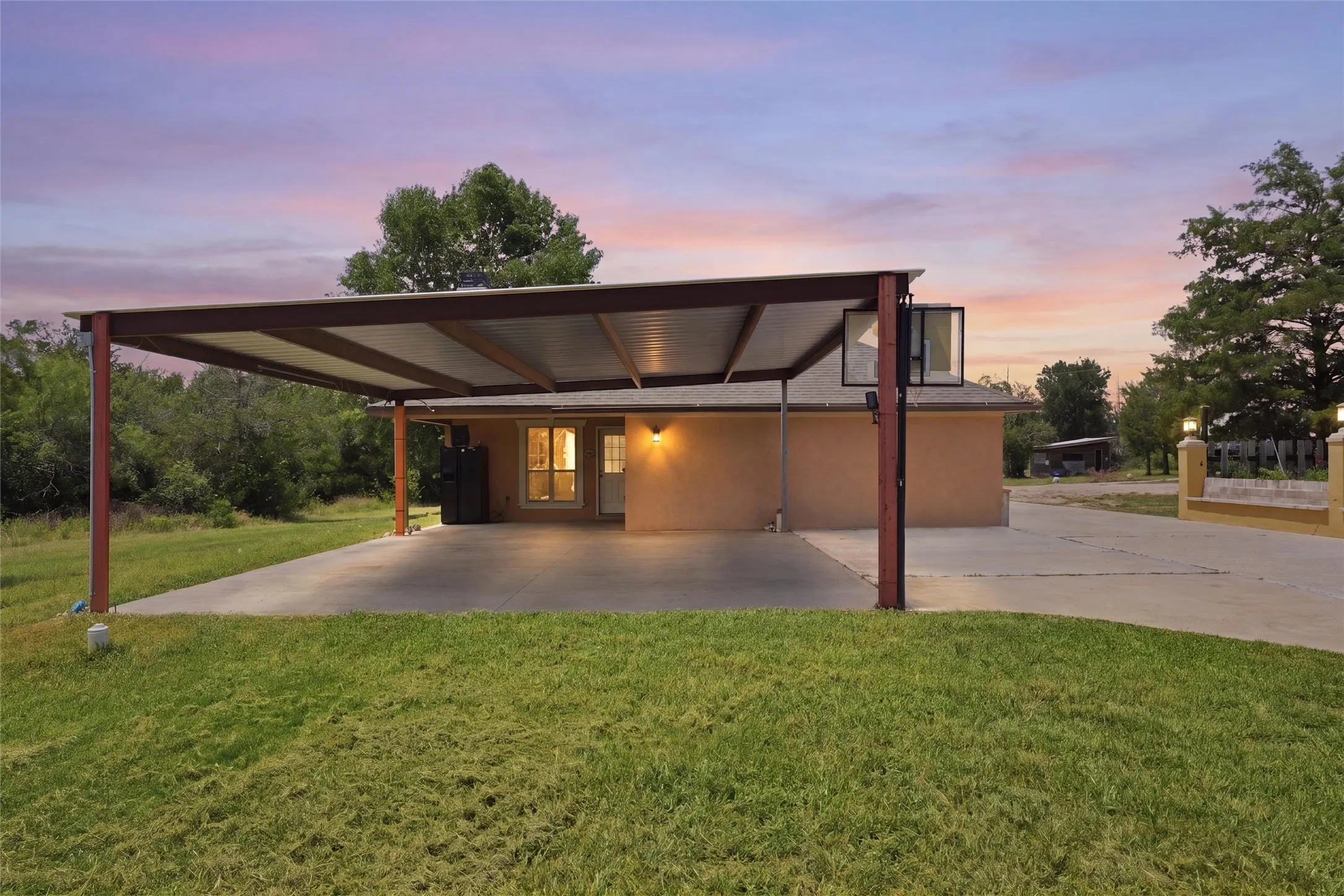 Single Family Residence For Sale in Mc Lennan County , 5286 Orchard Lane, Waco, Texas 76705, 4 Bedroom, 3 Bathroom, Garage spaces, 2,409 Sqft, built in 2021, mls#21314665, Real Estate Agent in Waco, Homes For Sale in Mc Lennan county, Homes For Sale in Waco, Realtor in Waco Texas, Real Estate Brokerage Independent Realty Texas, Luminita Cordes Realtor