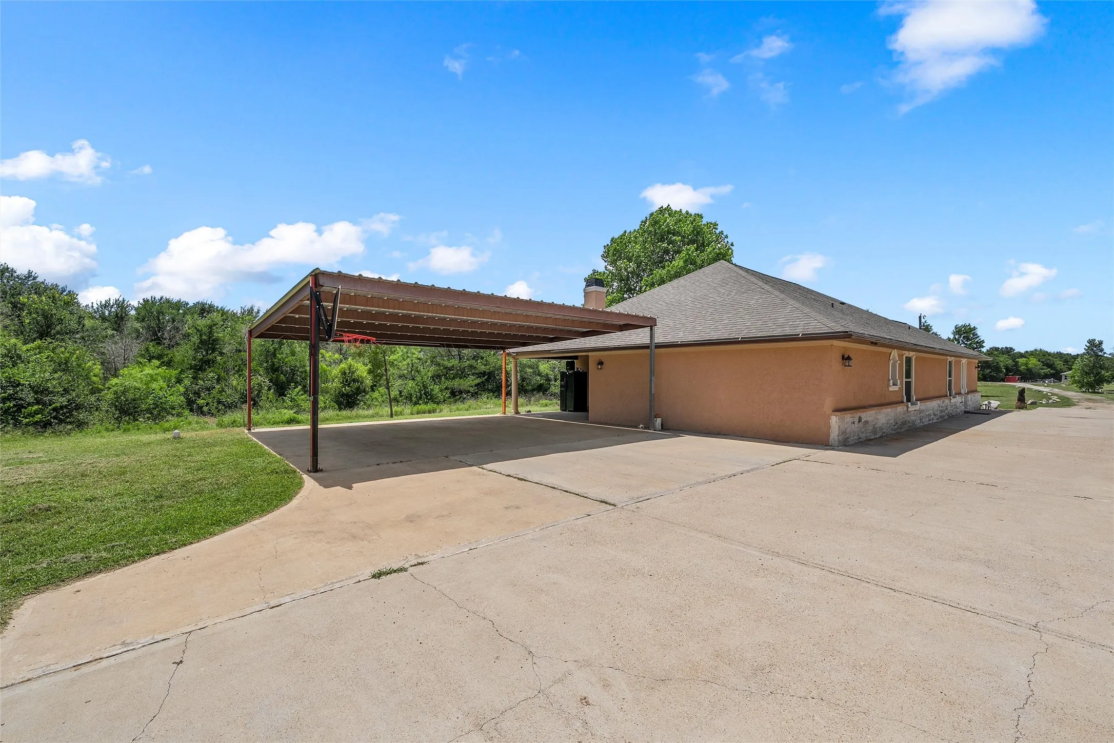 Single Family Residence For Sale in Mc Lennan County , 5286 Orchard Lane, Waco, Texas 76705, 4 Bedroom, 3 Bathroom, Garage spaces, 2,409 Sqft, built in 2021, mls#21314665, Real Estate Agent in Waco, Homes For Sale in Mc Lennan county, Homes For Sale in Waco, Realtor in Waco Texas, Real Estate Brokerage Independent Realty Texas, Luminita Cordes Realtor