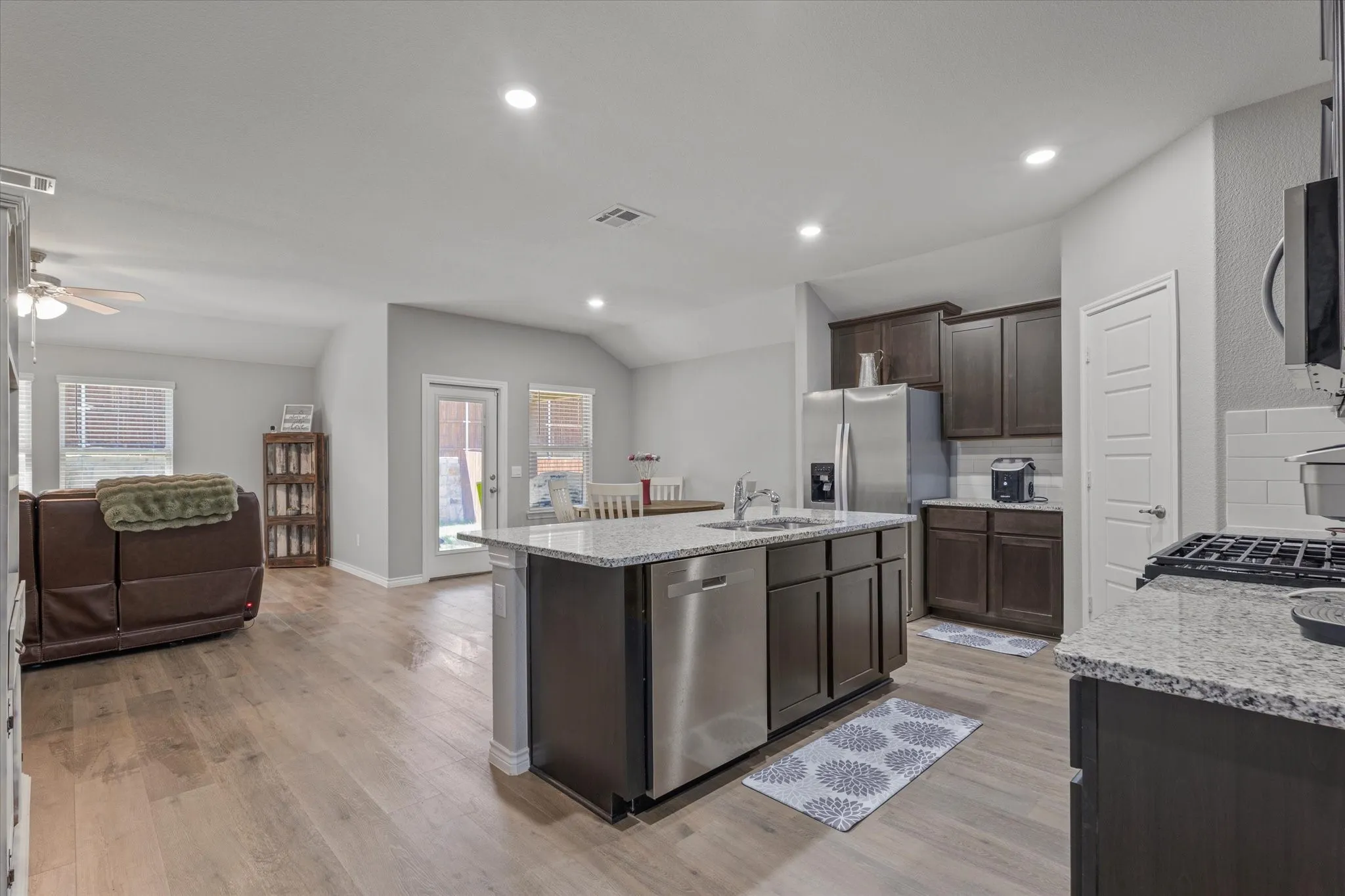 Single Family Residence For Sale in Collin County , 7313 Mayplace Drive, Mc Kinney, Texas 75071, 4 Bedroom, 2 Bathroom, 2 Garage spaces, 1,842 Sqft, built in 2024, mls#21315111, Real Estate Agent in Mc Kinney, Homes For Sale in Collin county, Homes For Sale in Mc Kinney, Realtor in Mc Kinney Texas, Real Estate Brokerage Independent Realty Texas, Luminita Cordes Realtor